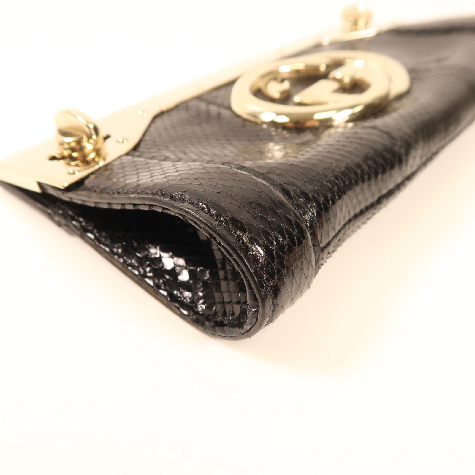 GUCCI 蛇皮皮革Clutch銀扣手拿包