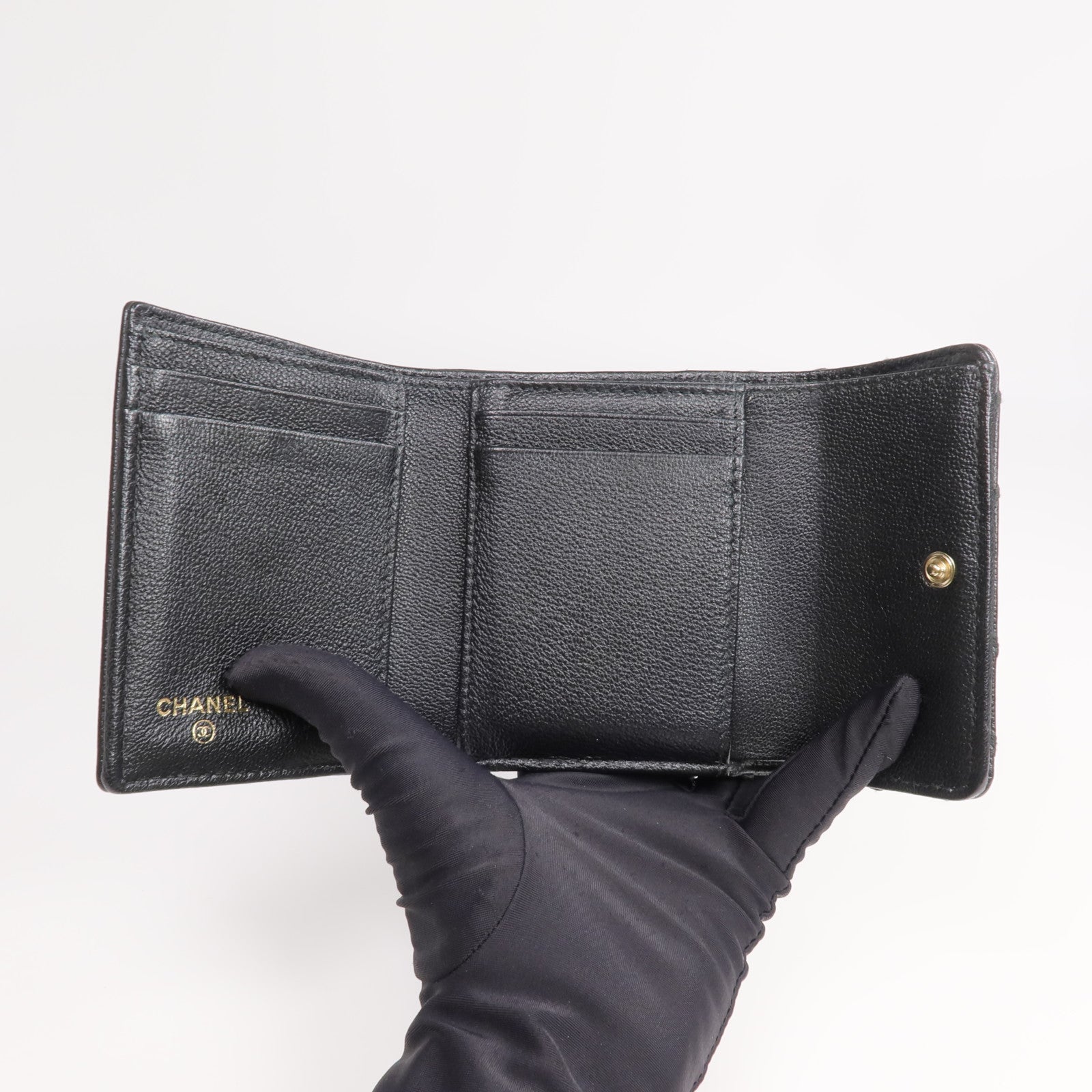 CHANEL 牛皮皮革Wallet金扣錢包