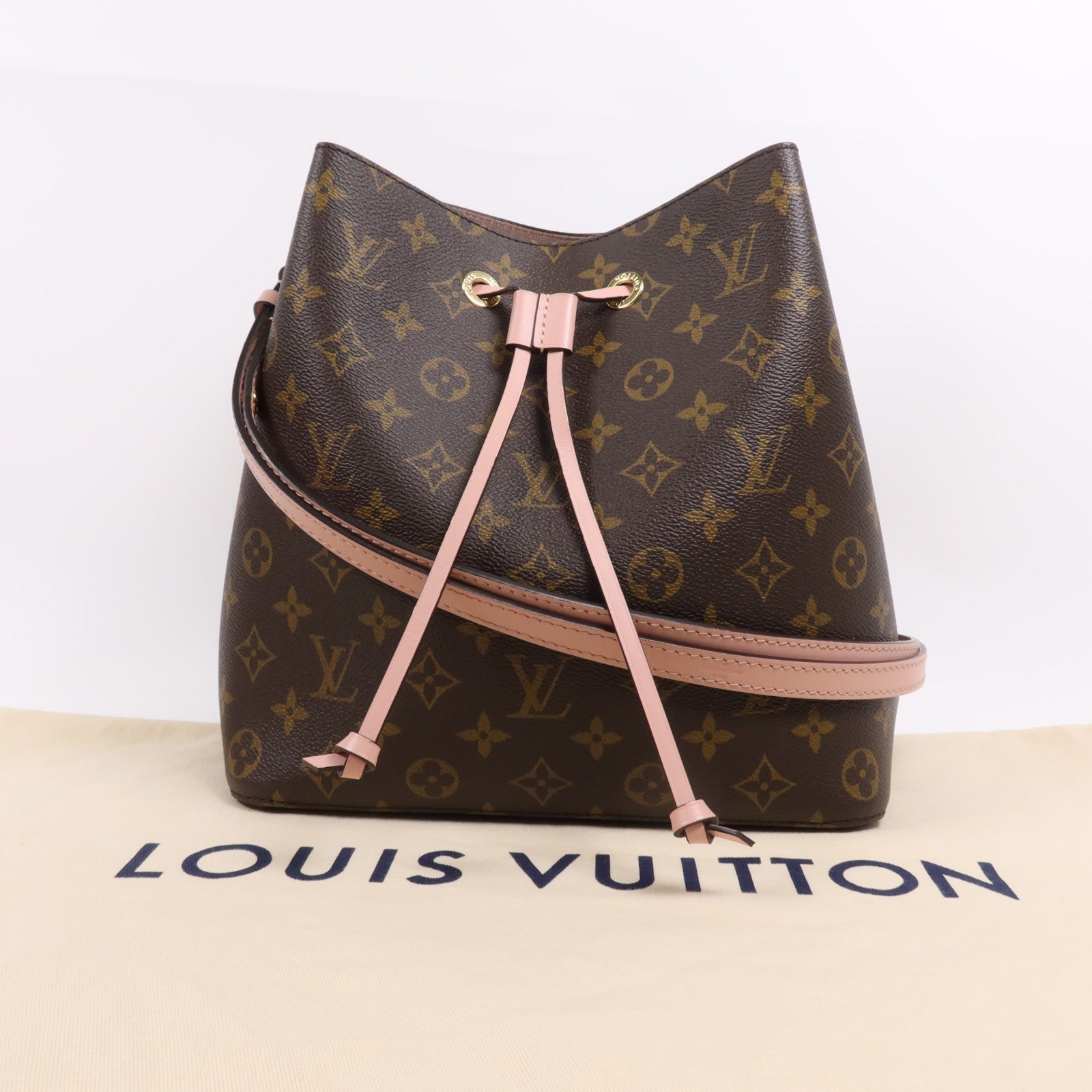 LOUIS VUITTON 【激減優惠】Monogram Neo Noe金扣手挽肩背兩用袋