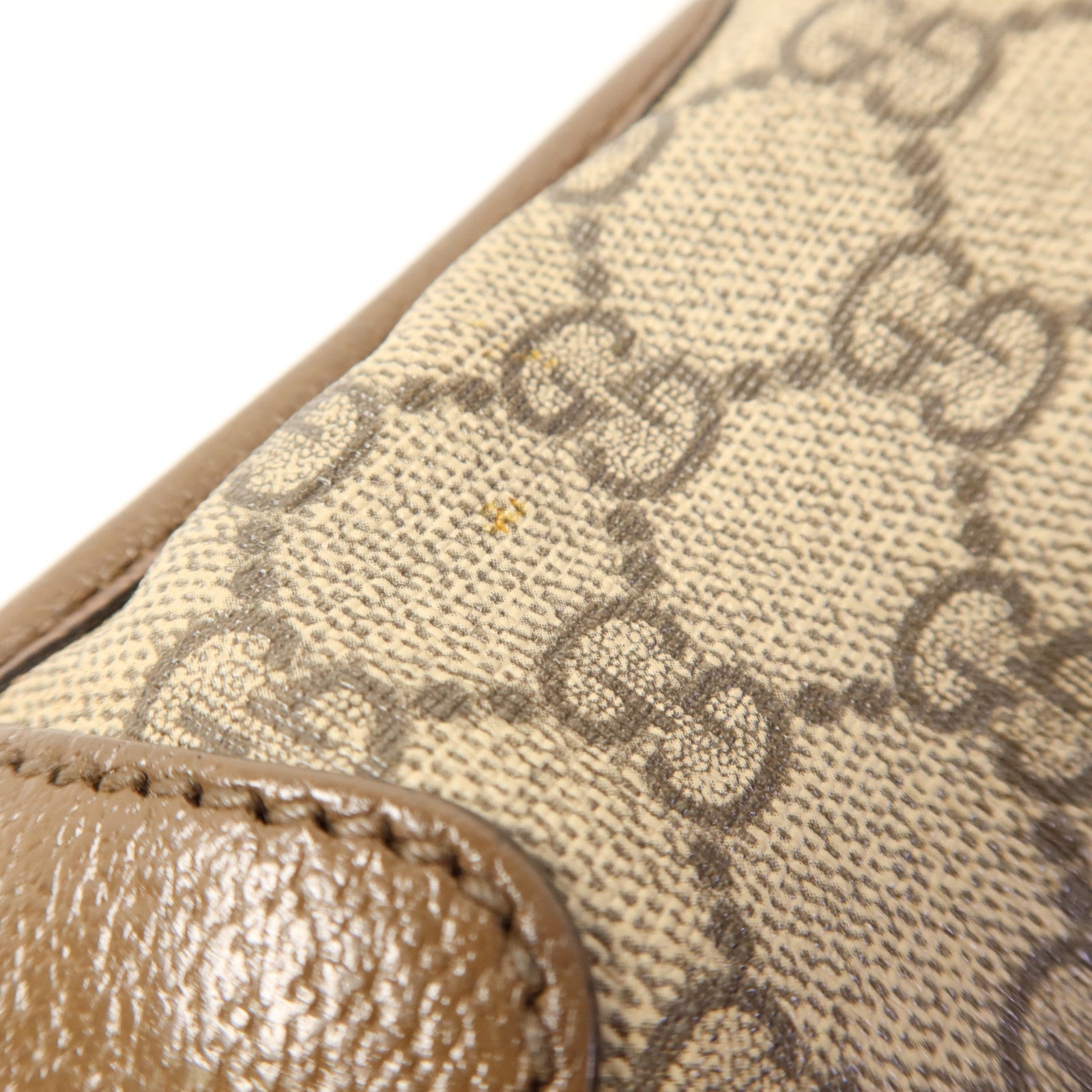 GUCCI 塗層帆布Neo Small GG Supreme金扣肩背袋