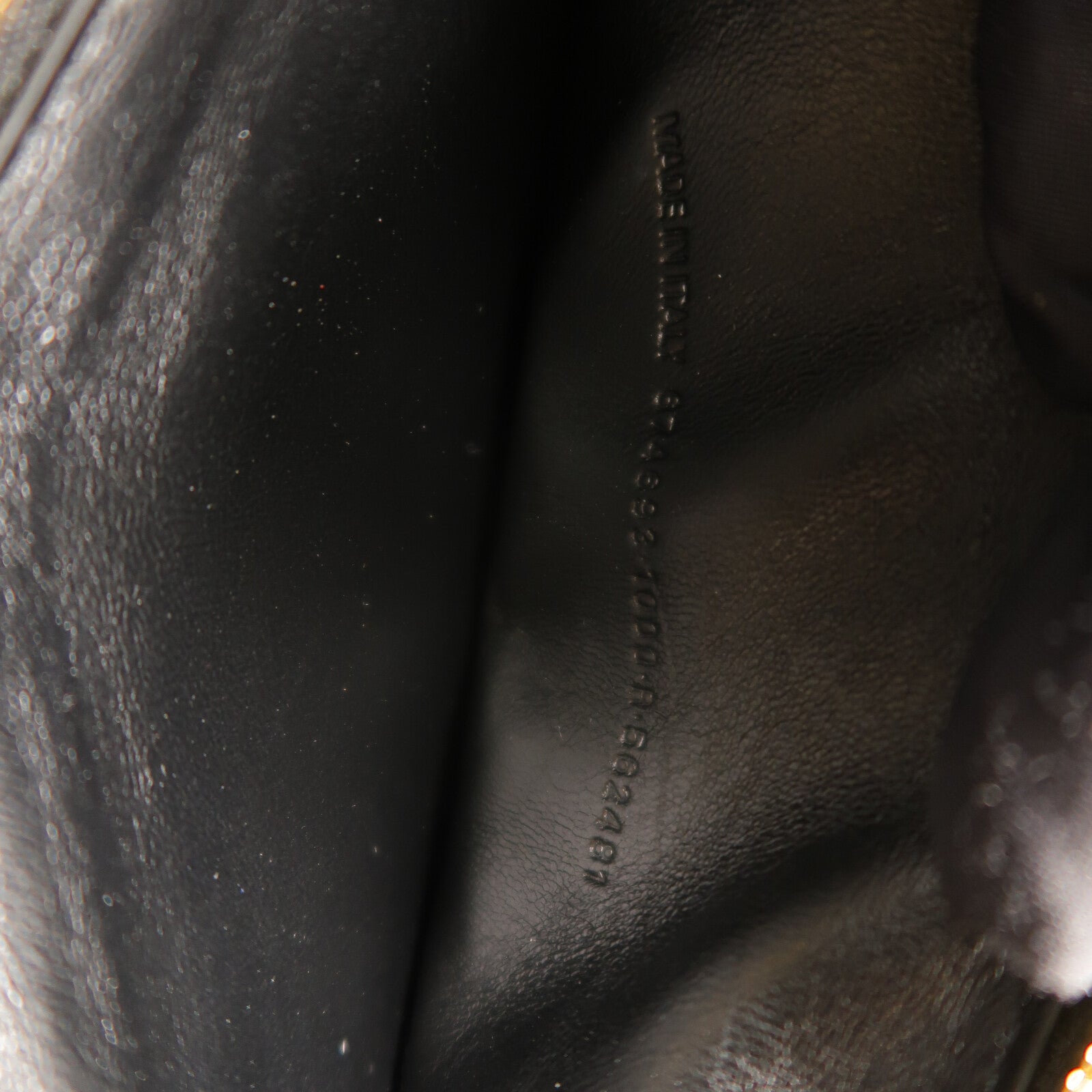 BALENCIAGA 牛皮皮革Gassip Bag金扣肩背袋