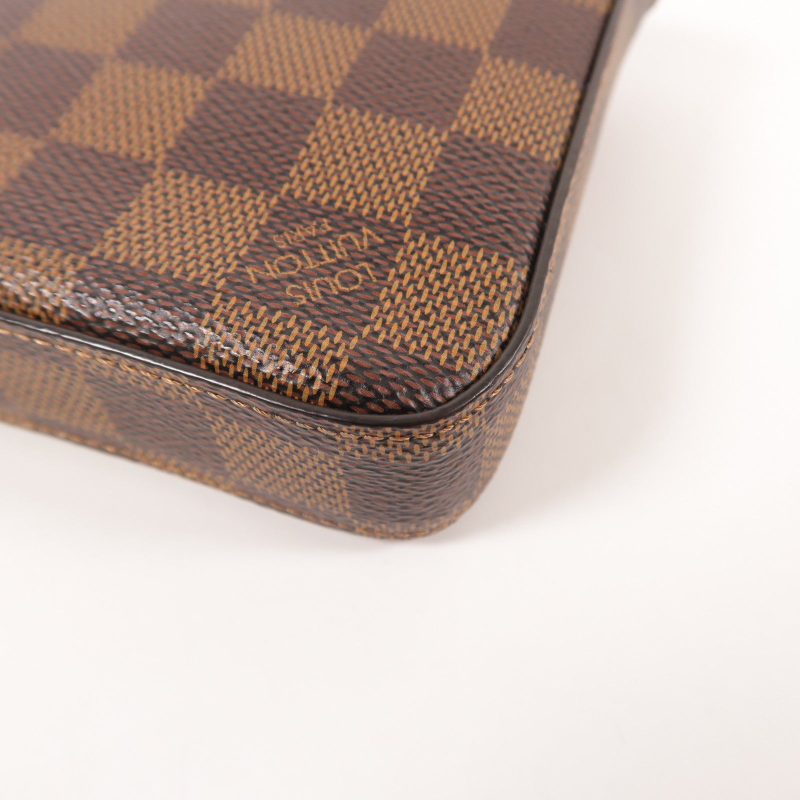 LOUIS VUITTON 【激減優惠】Damier Felicie Pochette金扣鏈帶肩背袋
