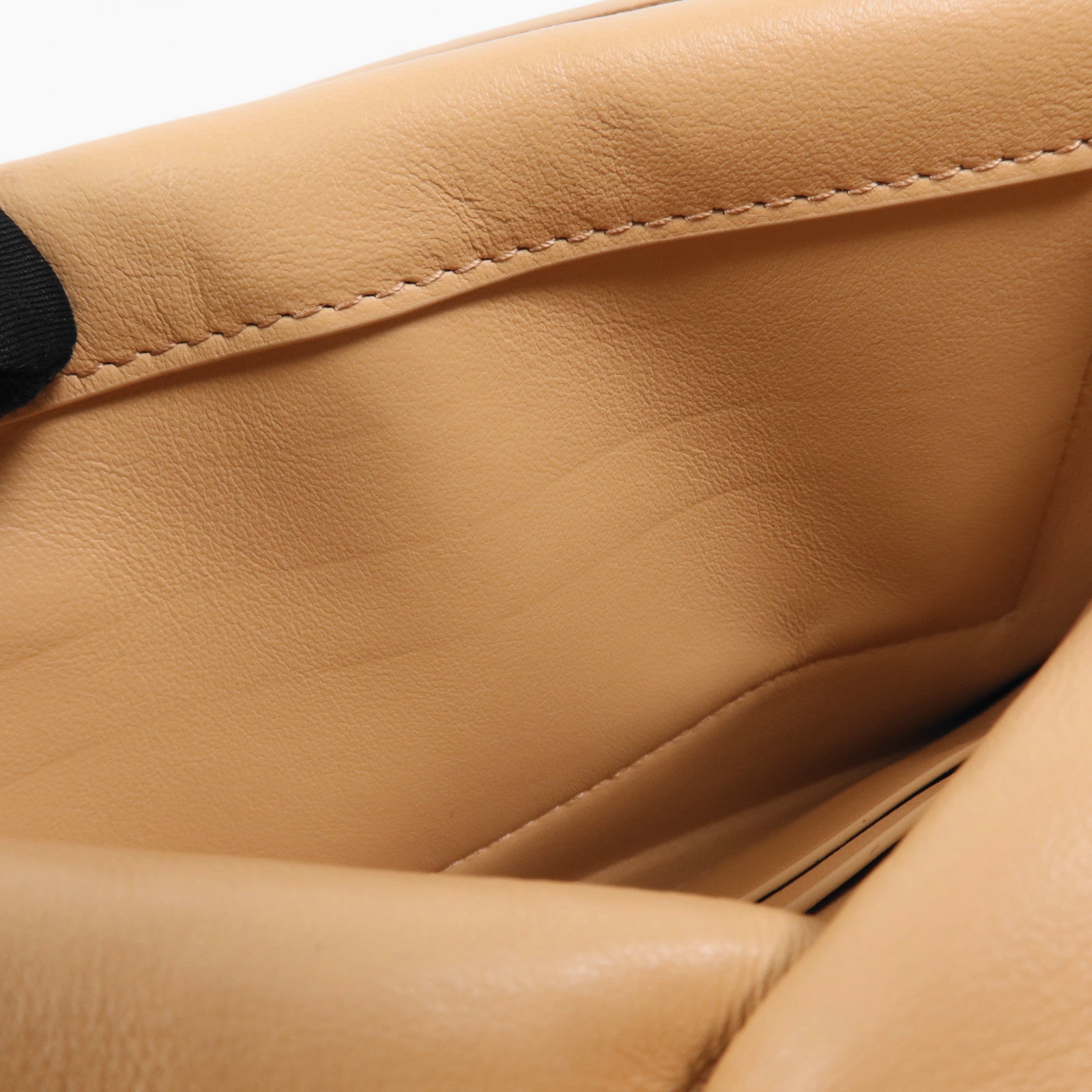 BOTTEGA VENETA 牛皮皮革Wallet金扣錢包