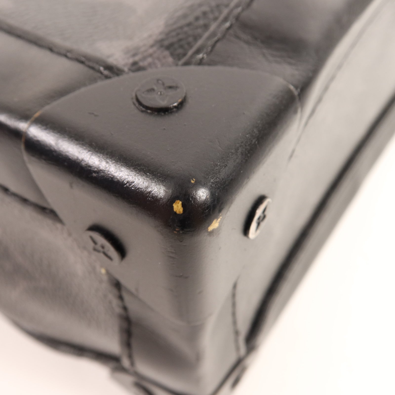 LOUIS VUITTON Monogram Eclipse Soft Trunk肩背袋