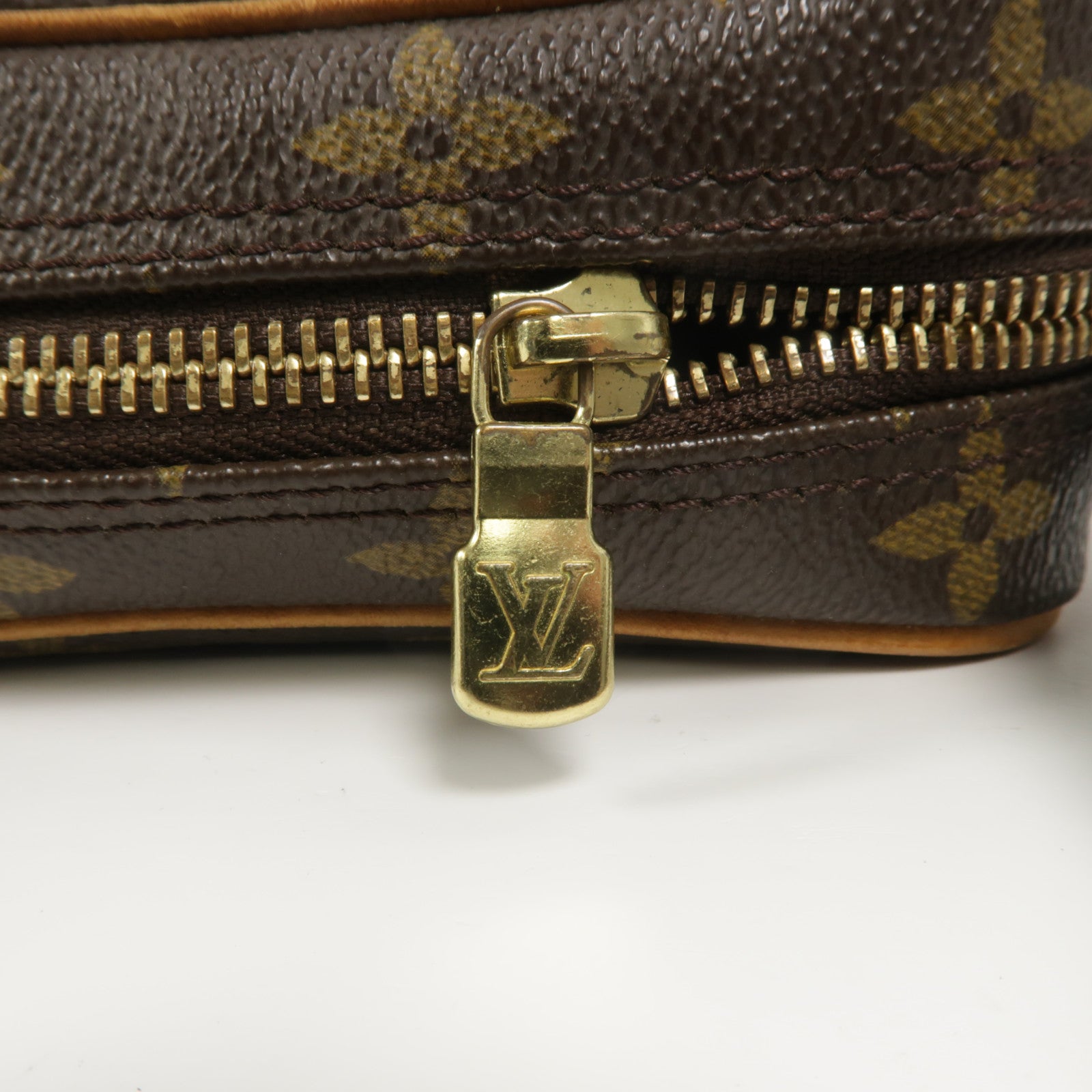 LOUIS VUITTON Monogram Danube肩背袋