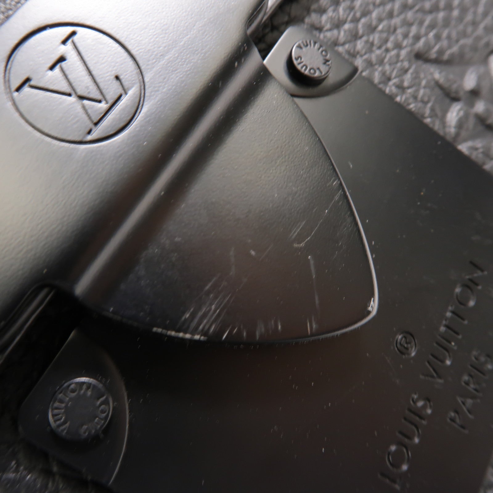 LOUIS VUITTON Monogram Taurillon S Lock肩背袋