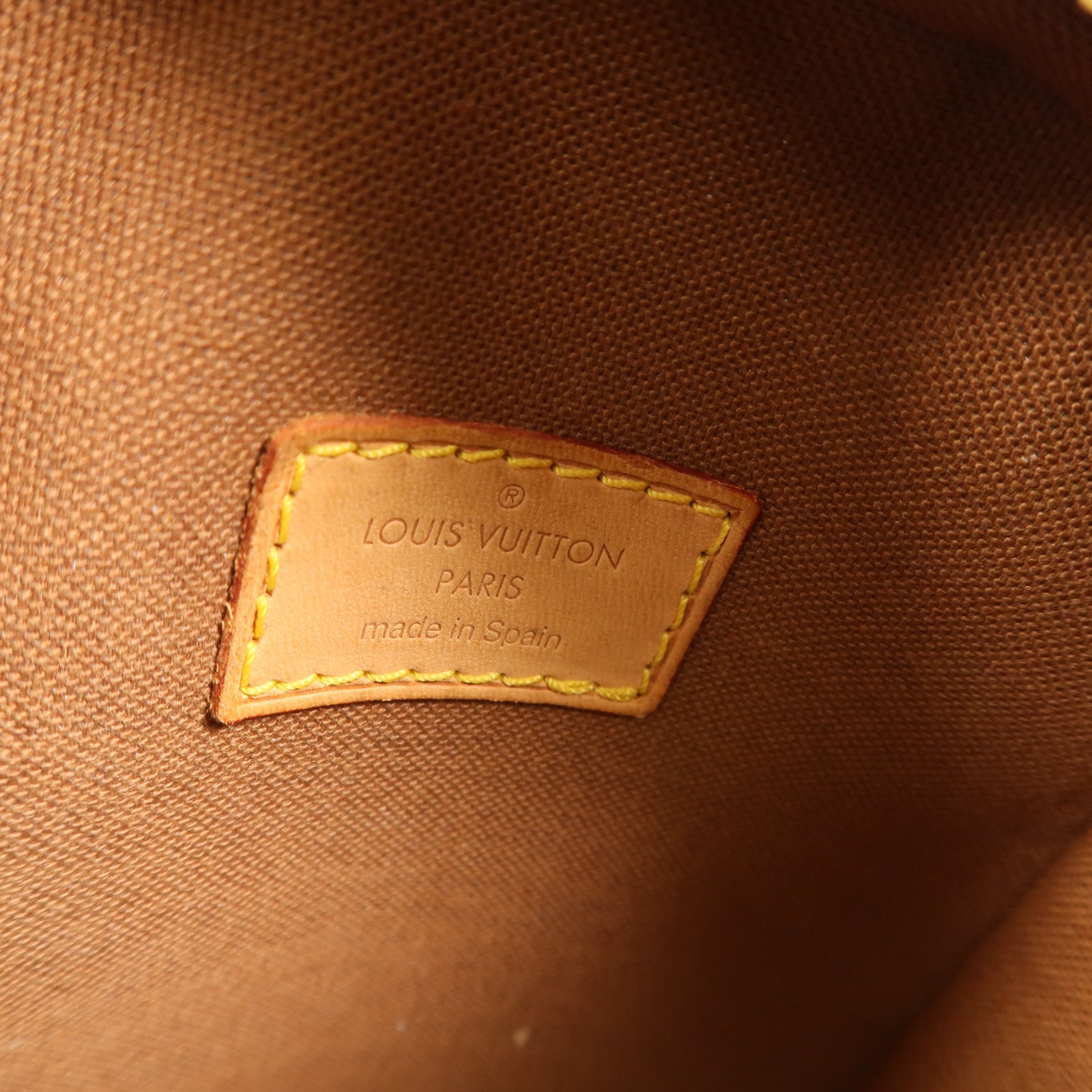 LOUIS VUITTON Monogram Pochette Gange金扣肩背袋