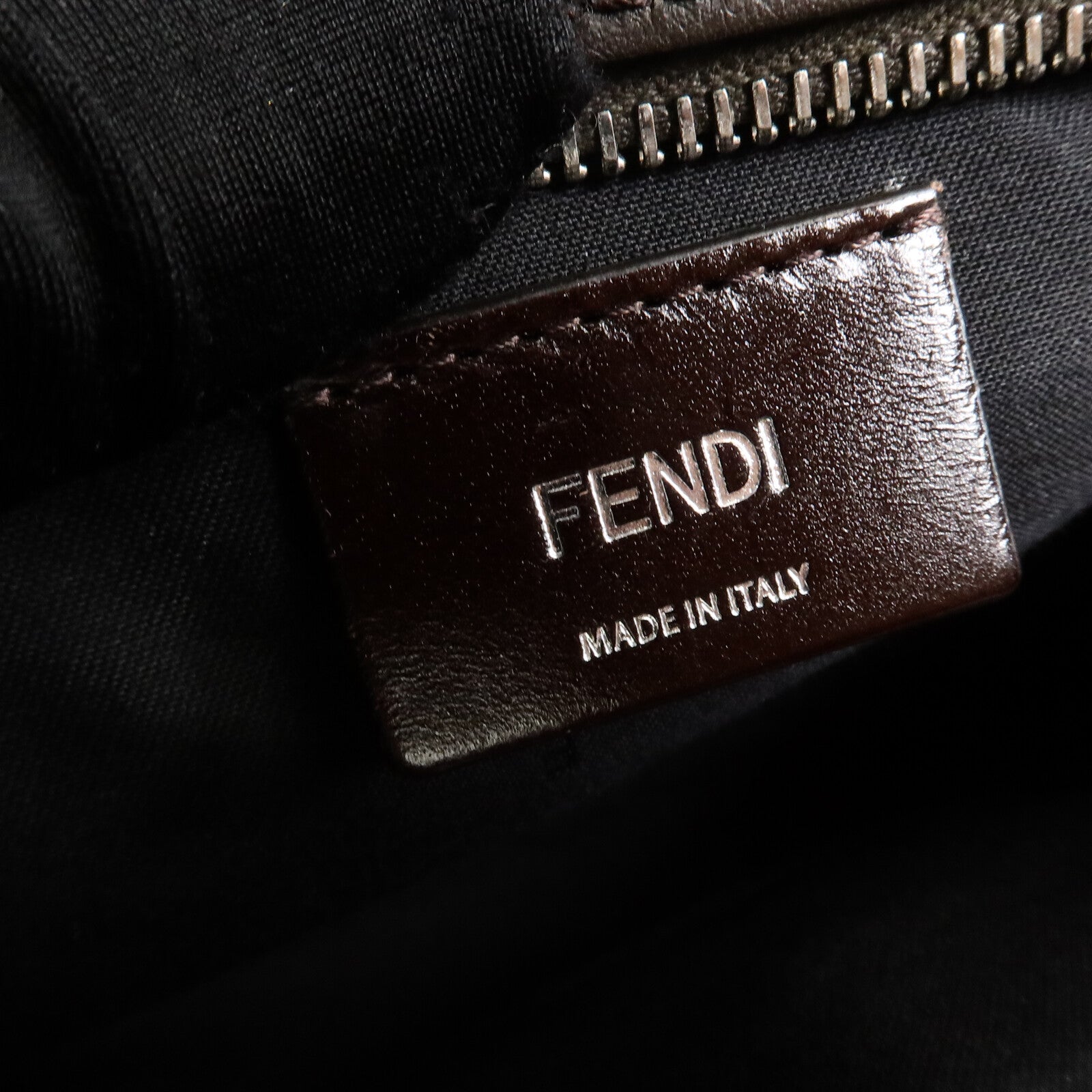 FENDI 塗層帆布Digonal Camera Case肩背袋
