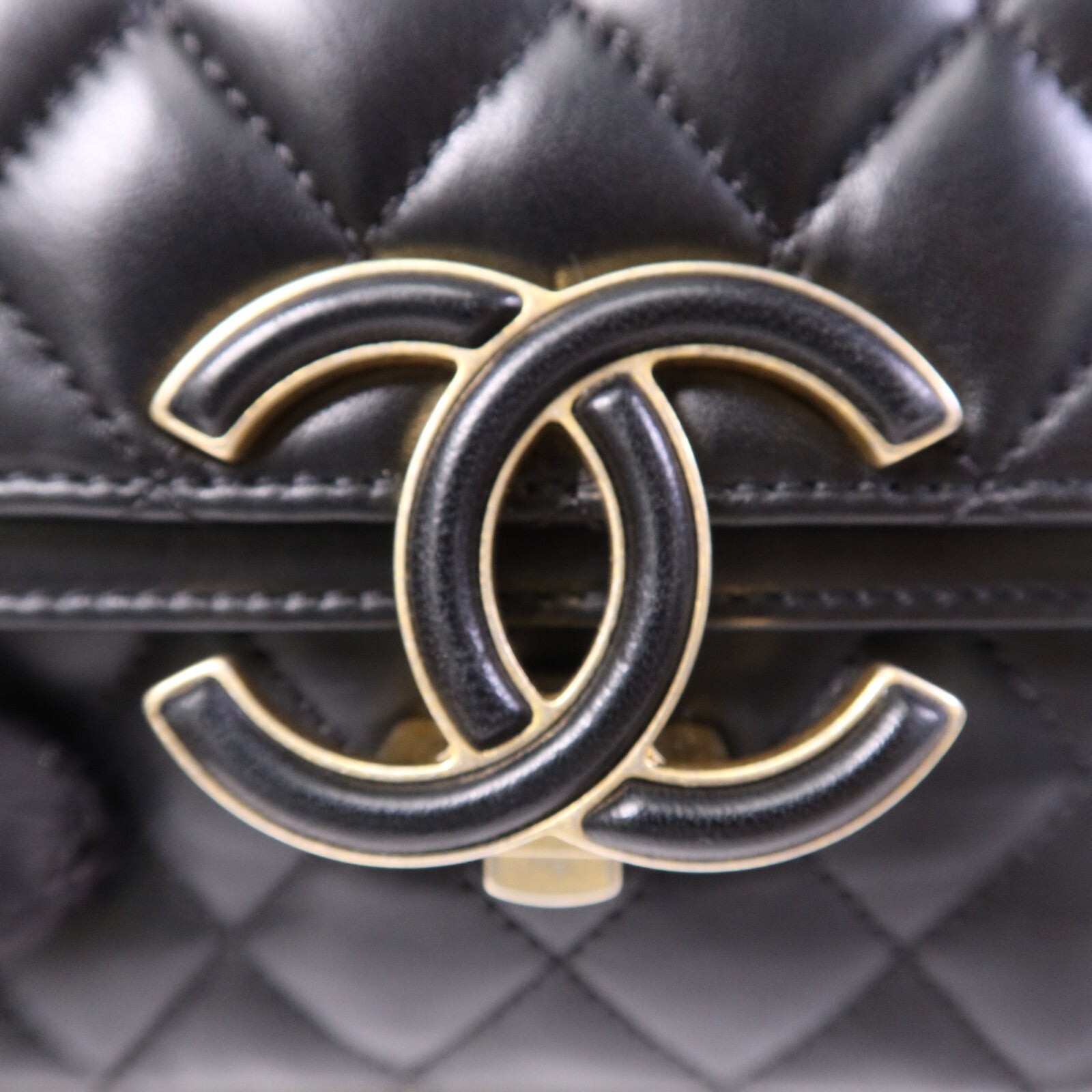 CHANEL 羊皮皮革Chain Shoulder Bag金扣鏈帶肩背袋