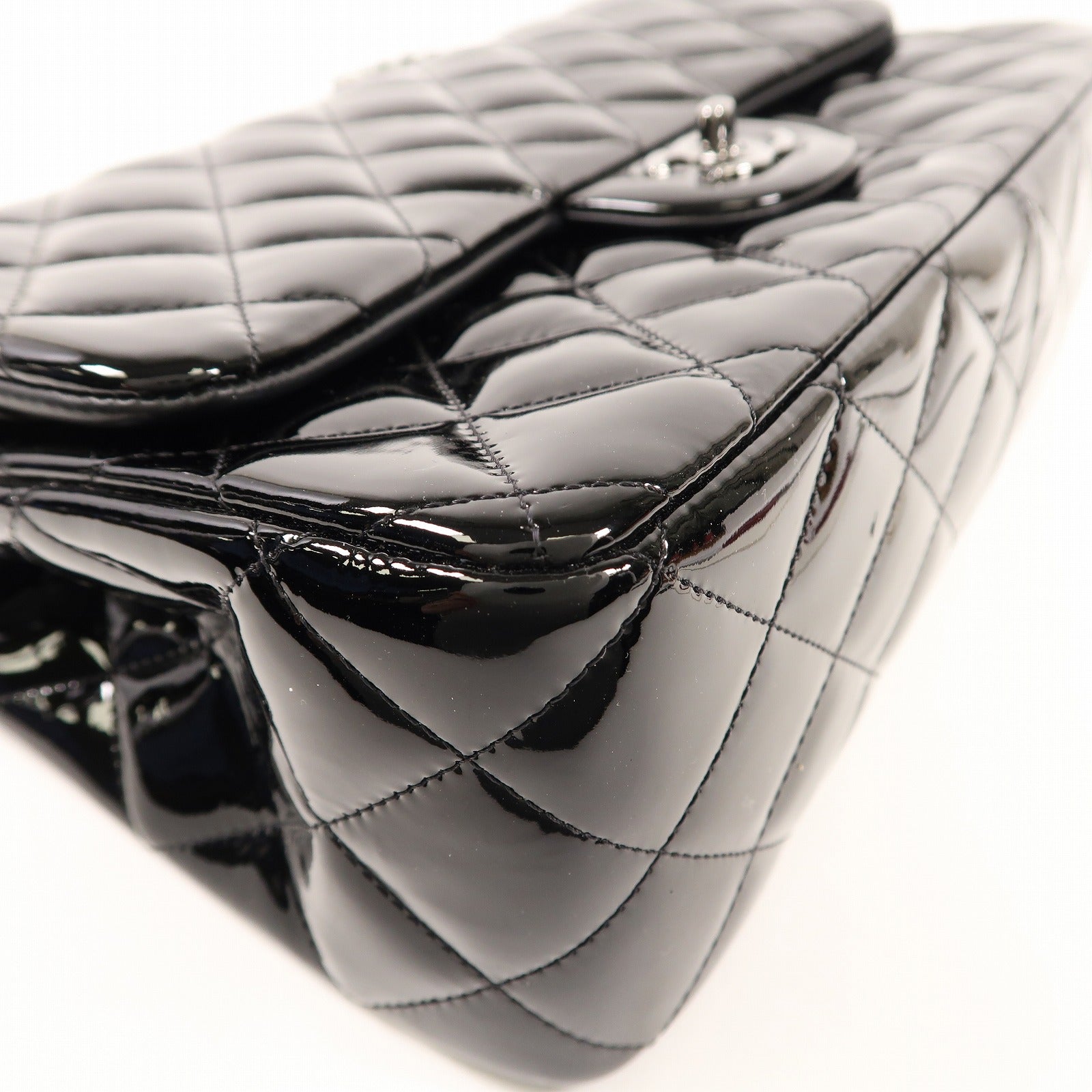 CHANEL 漆皮皮革Large Classic銀扣鏈帶肩背袋