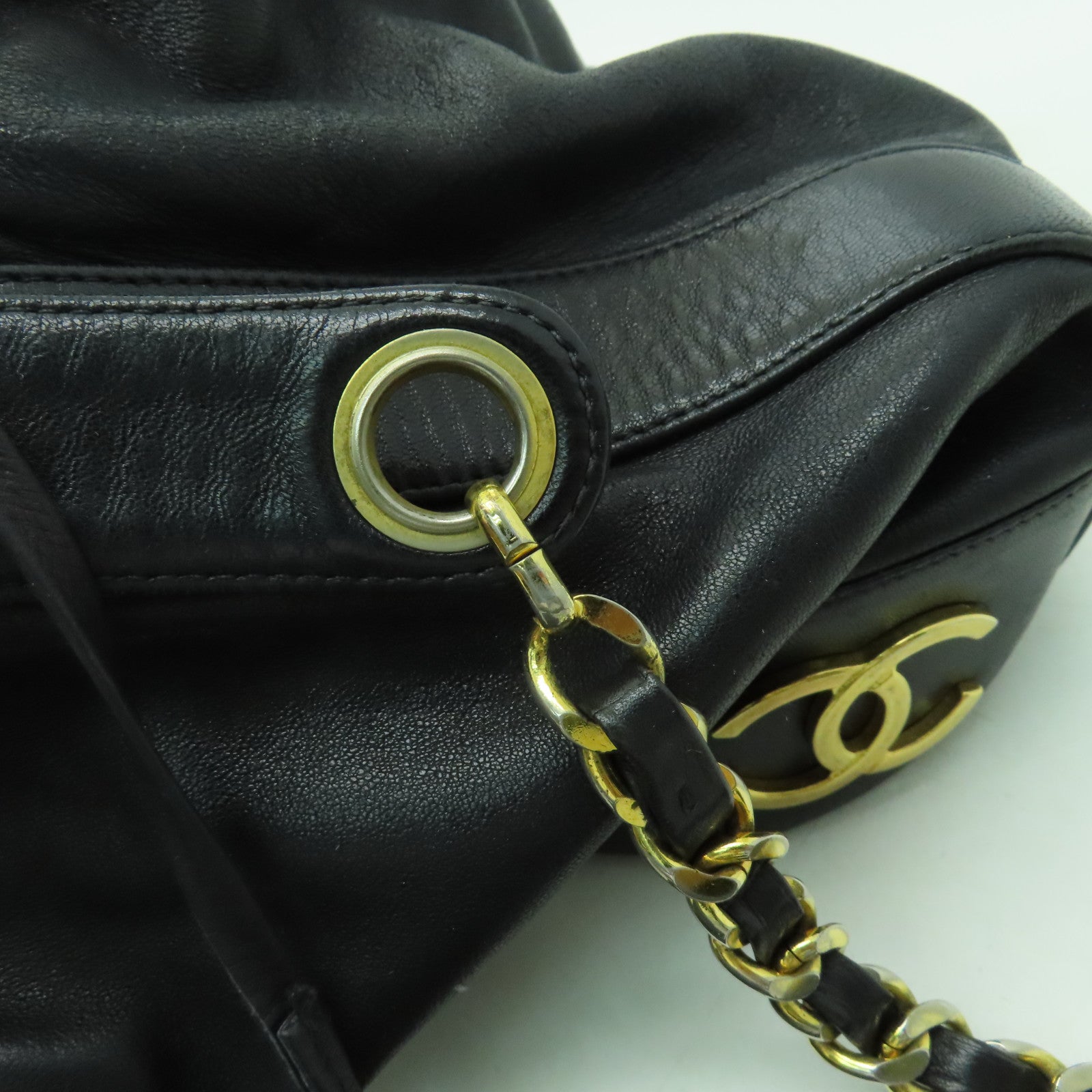 CHANEL 【激減優惠】羊皮皮革Shoulder Bag金扣肩背袋黑色