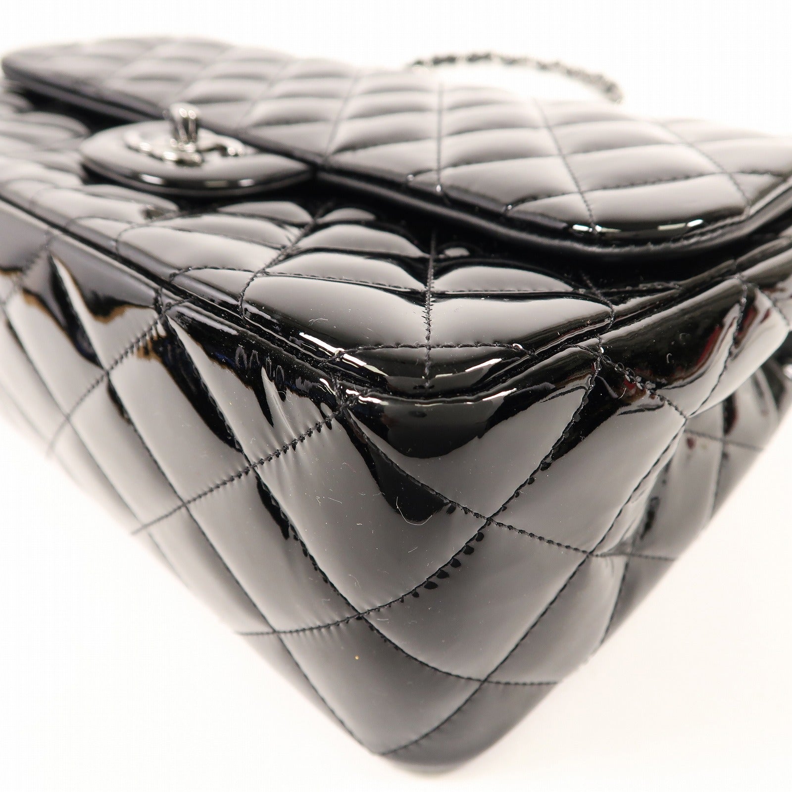 CHANEL 漆皮皮革Large Classic銀扣鏈帶肩背袋