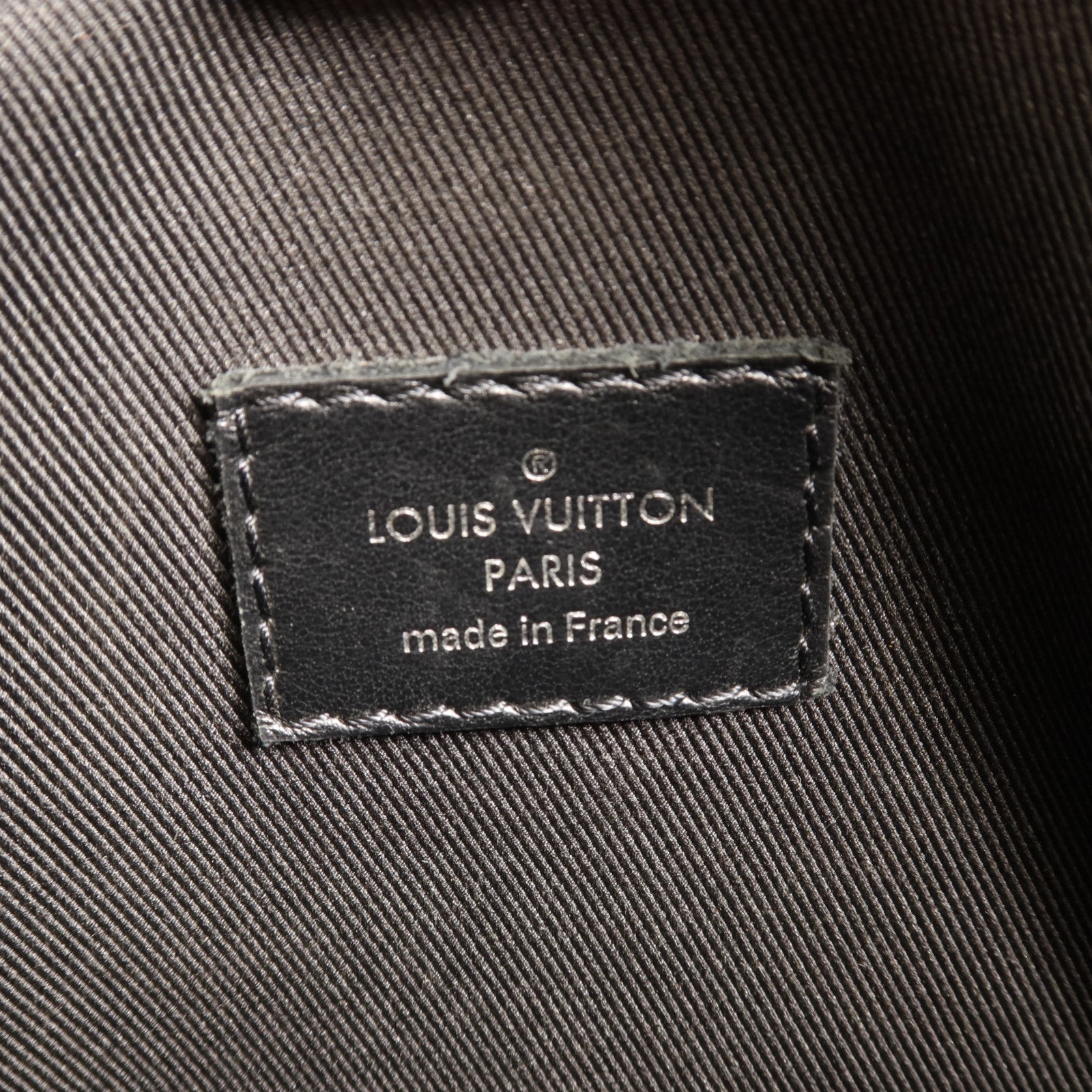 LOUIS VUITTON Monogram Eclipse Soft Trunk肩背袋