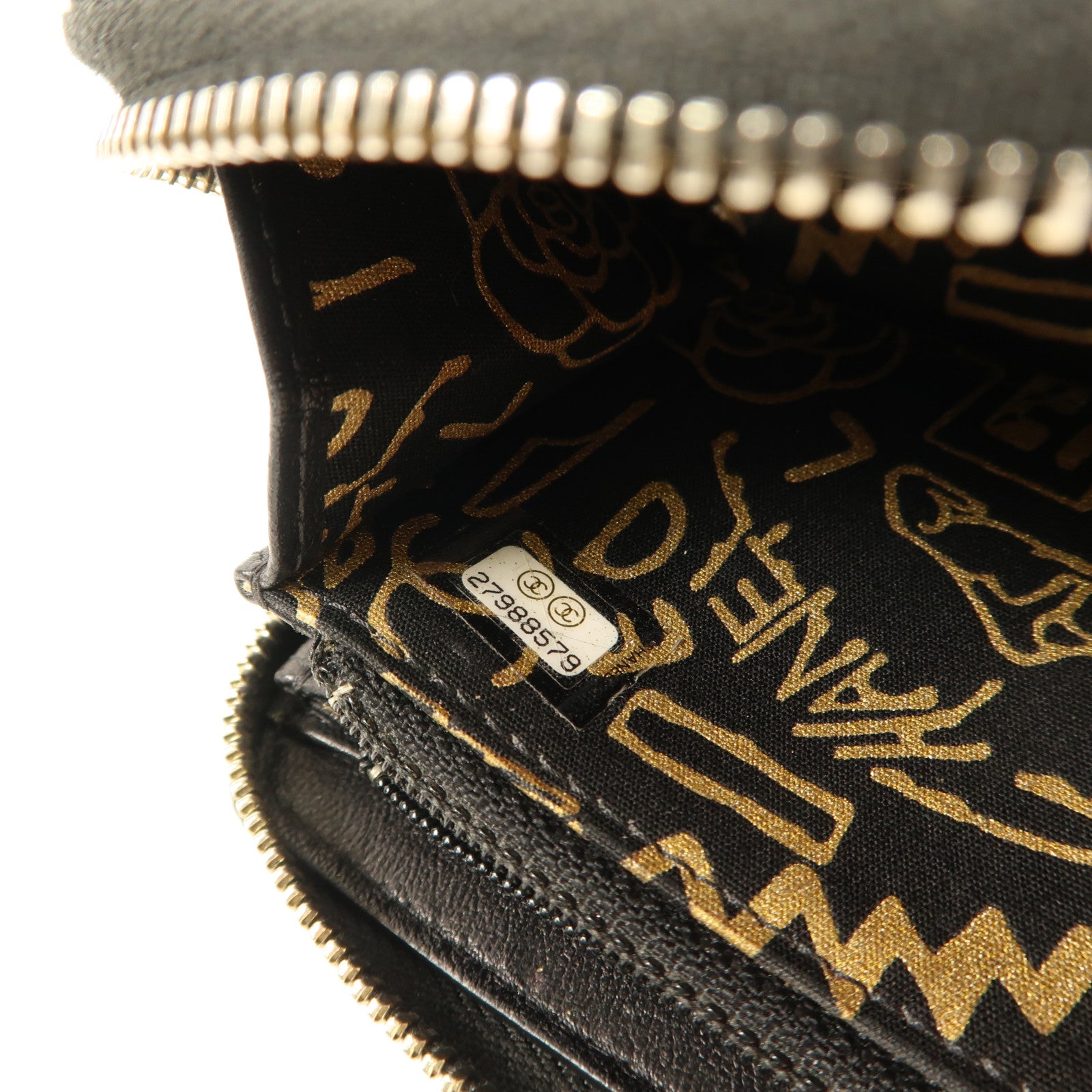 CHANEL 羊皮皮革Pouch Wallet金扣錢包黑色