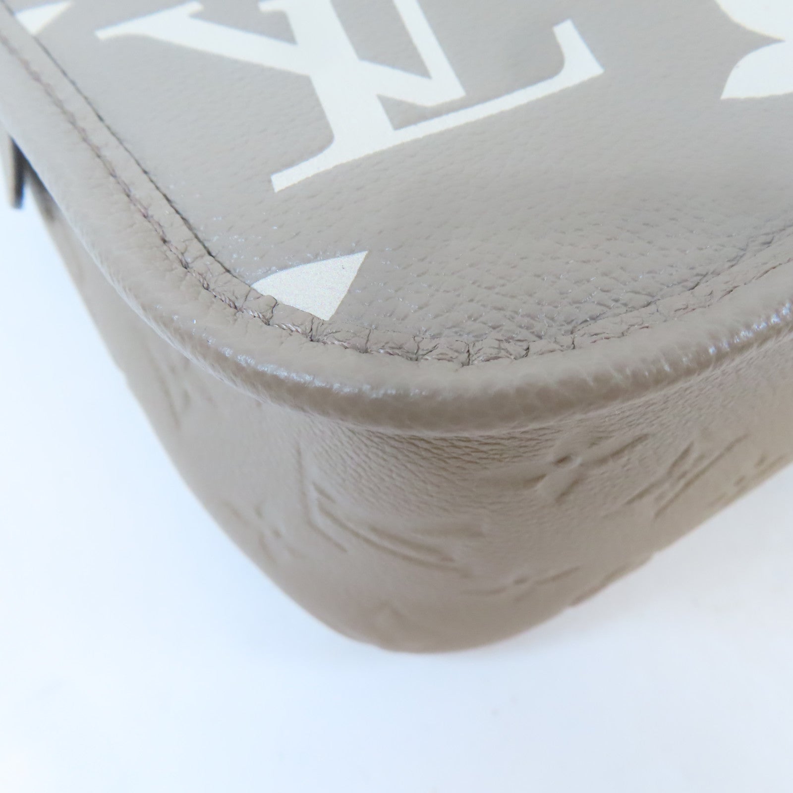 LOUIS VUITTON Monogram Empreinte Diane金扣手挽肩背兩用袋米色
