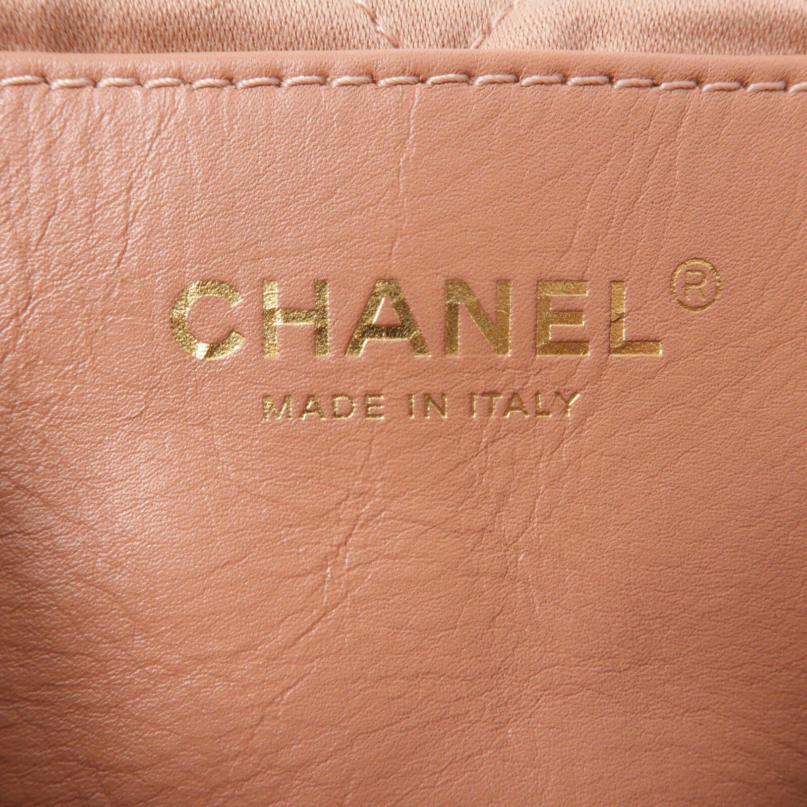 CHANEL 牛皮皮革Chanel 22 Mini鏈帶肩背袋
