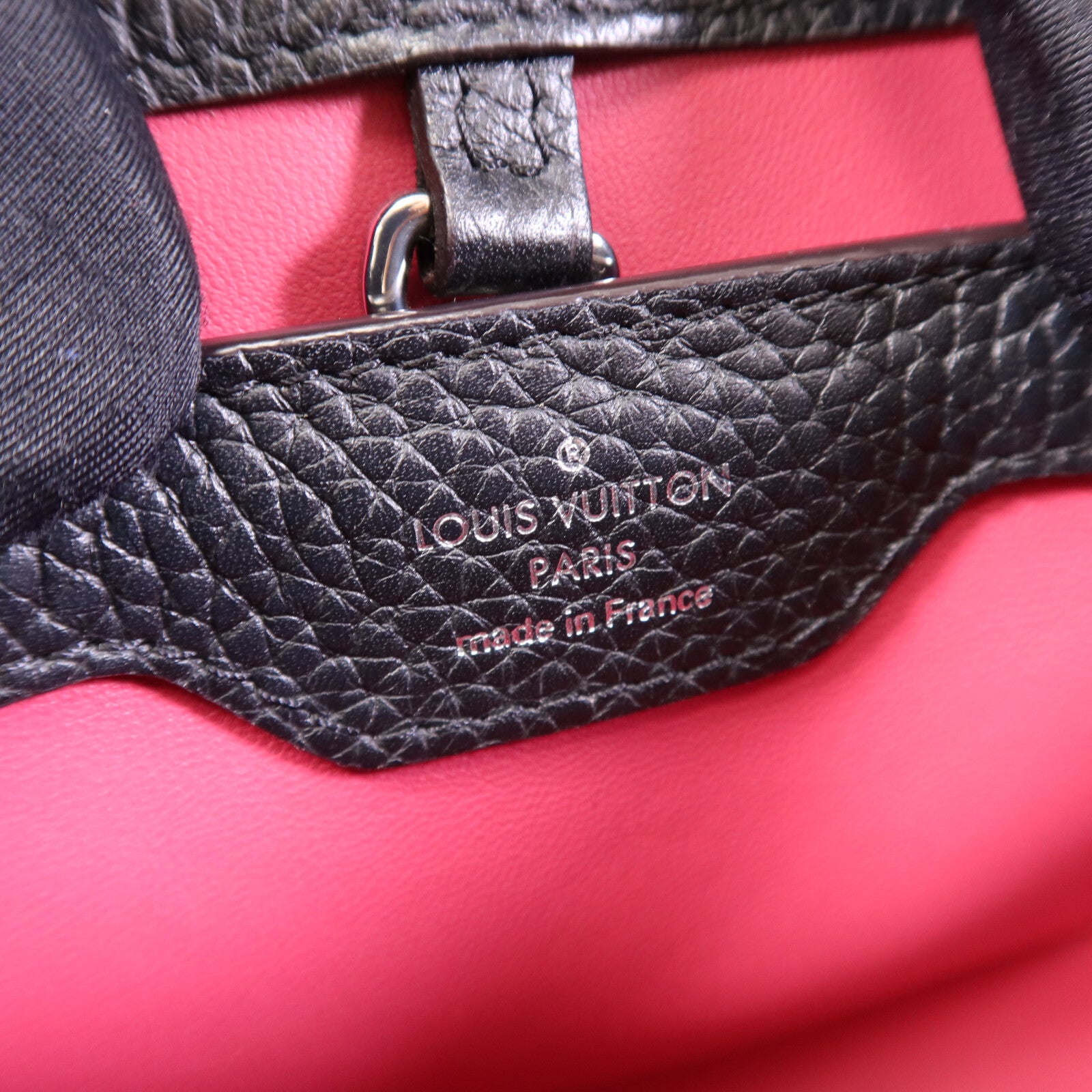 LOUIS VUITTON 【激減優惠】Taurillon/蛇皮皮革Capucines BB銀扣肩背袋