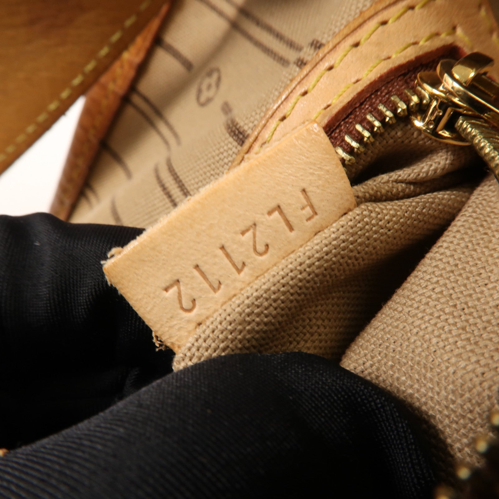 LOUIS VUITTON Monogram Delightfull PM金扣肩背袋