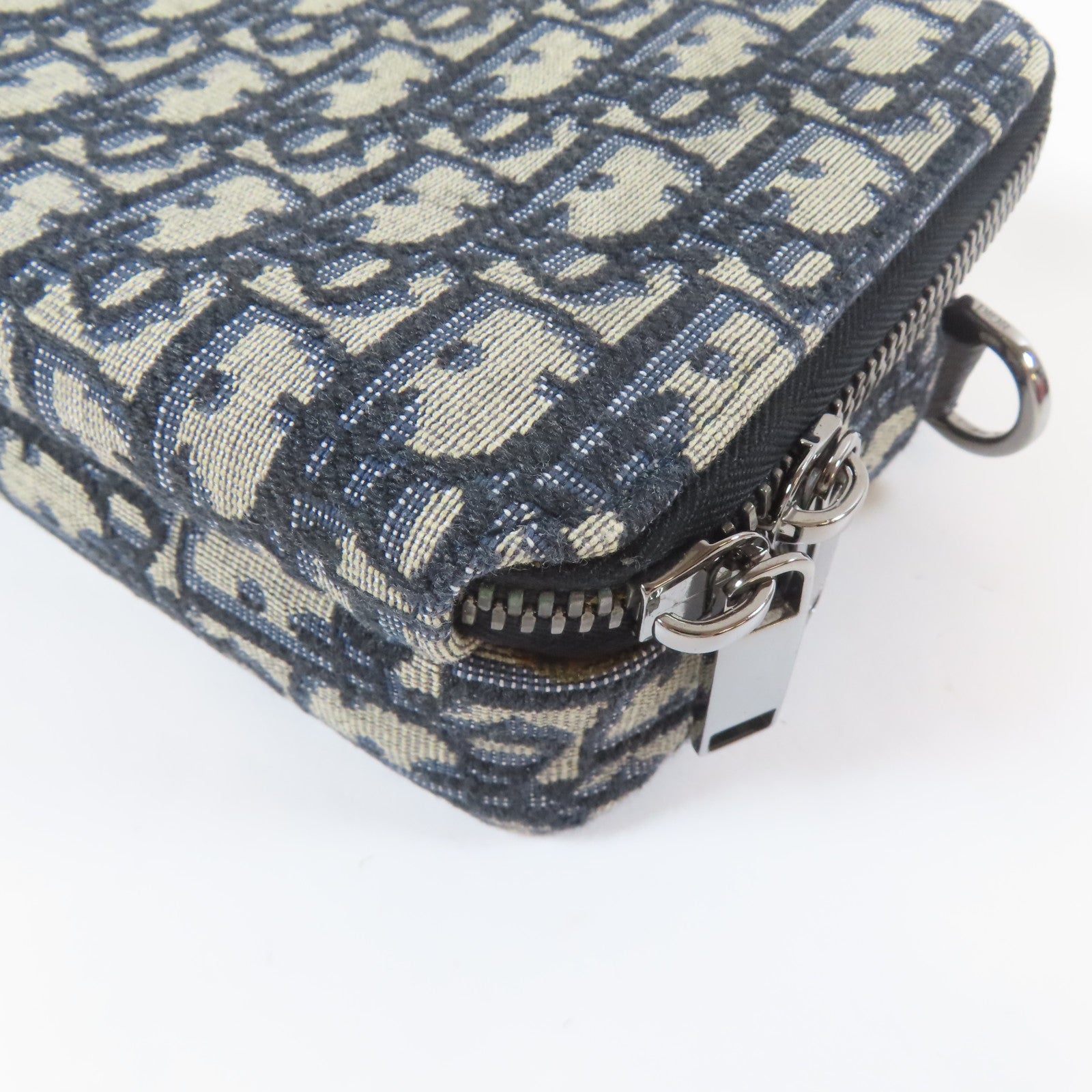 Dior 帆布Essentials Bag銀扣肩背袋米色/藍色
