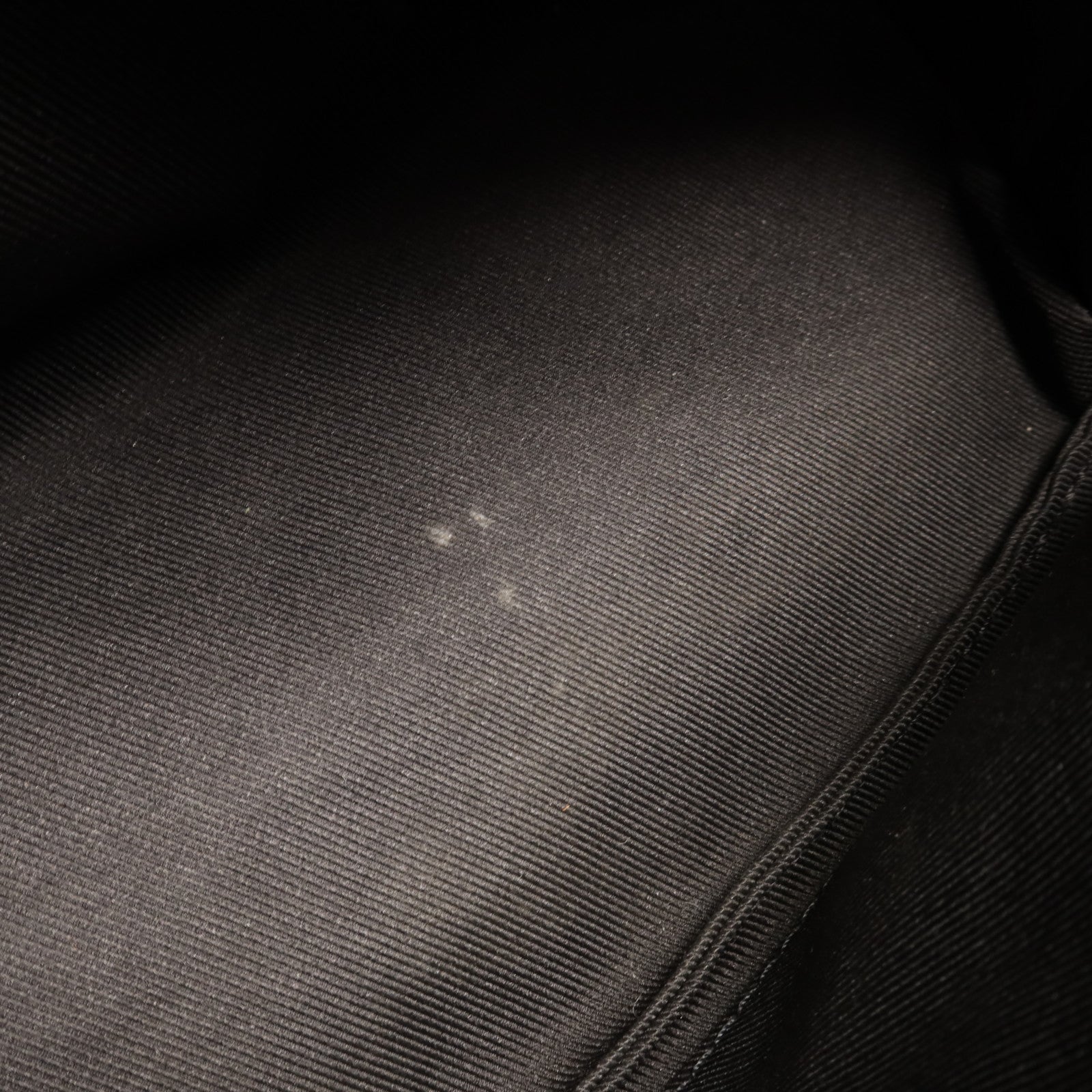 LOUIS VUITTON Monogram Eclipse Soft Trunk肩背袋