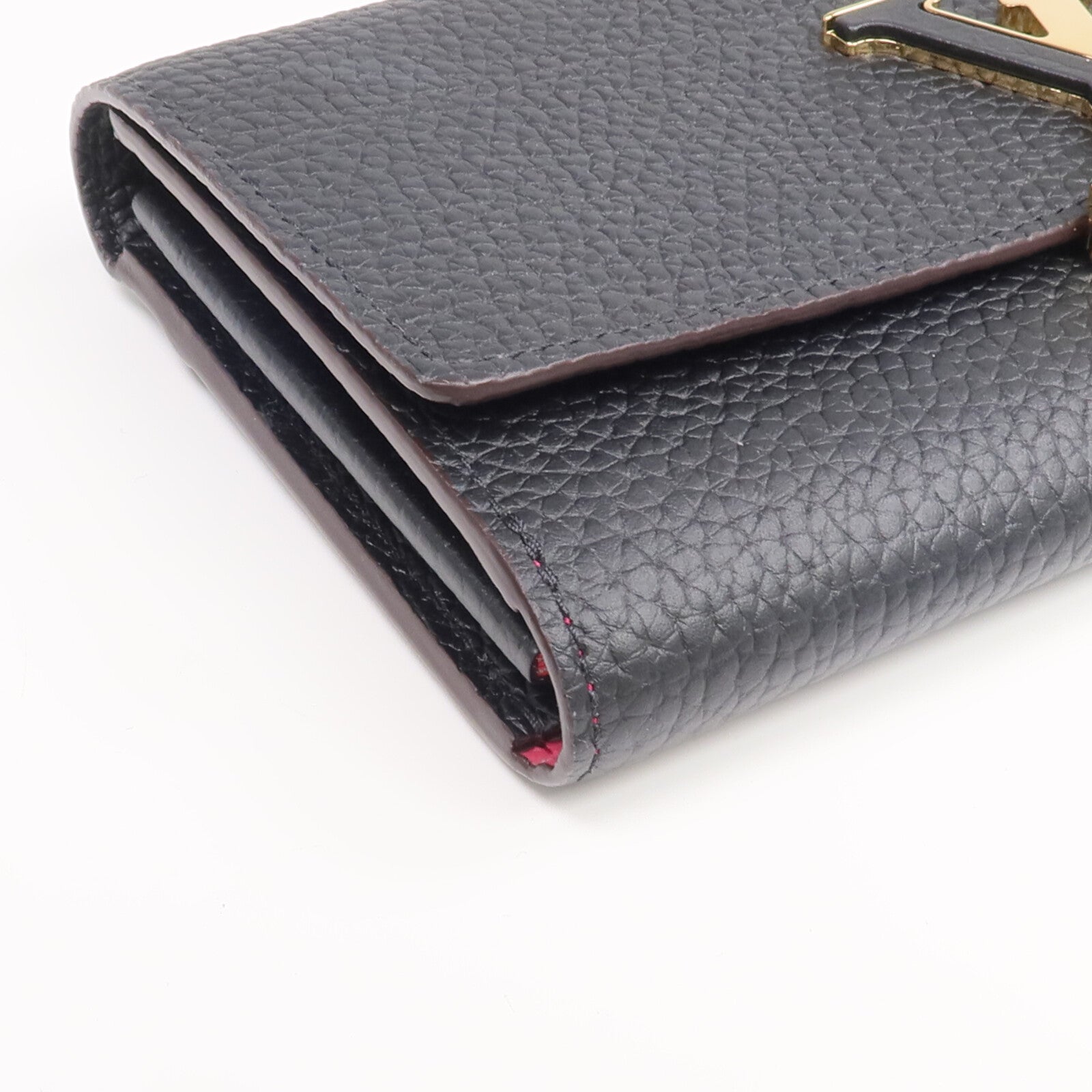 LOUIS VUITTON Taurillon Capucines Wallet金扣長錢包