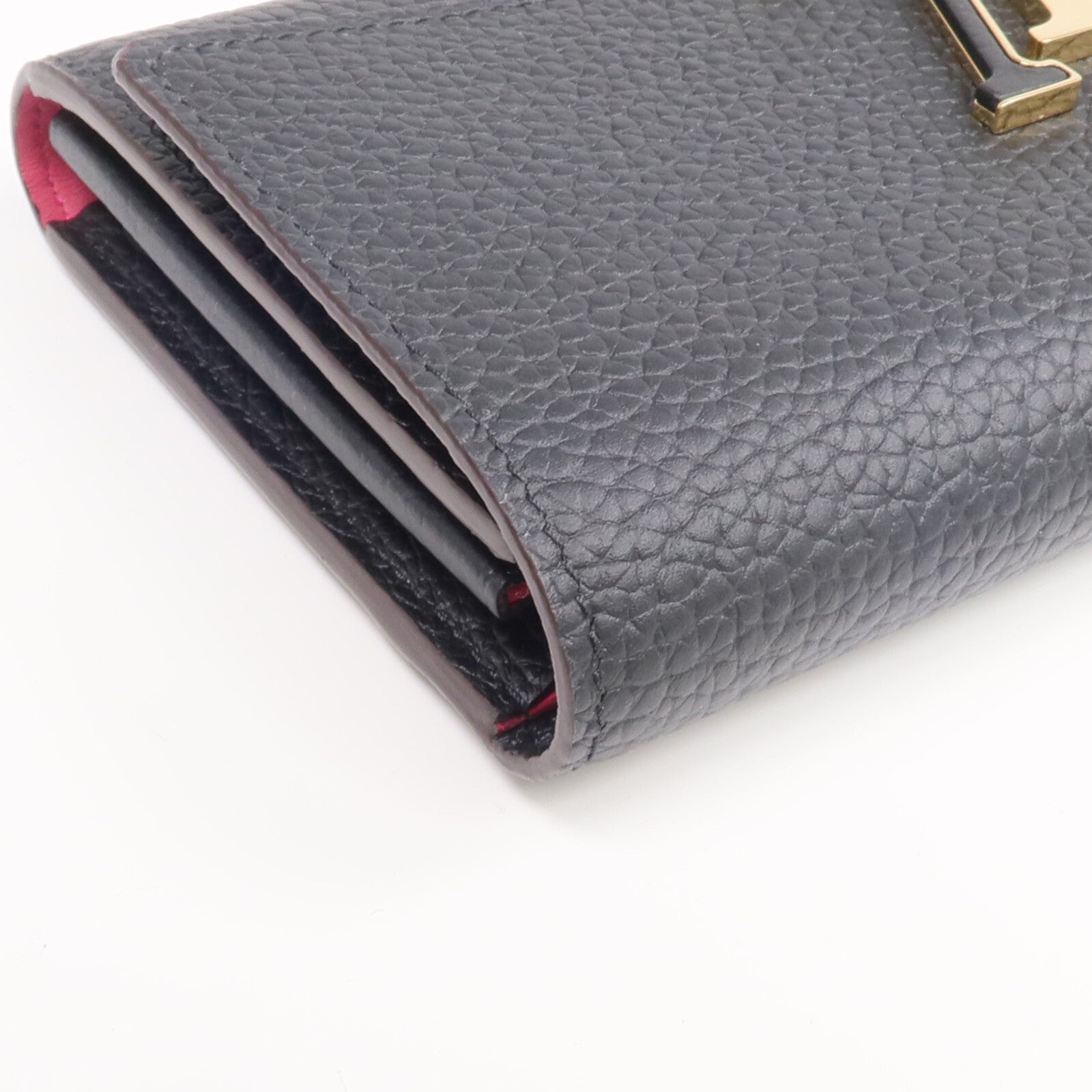 LOUIS VUITTON Taurillon Capucines Wallet金扣長錢包