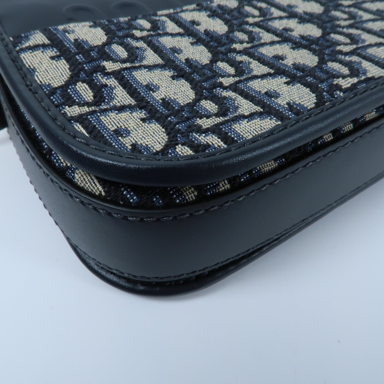 Dior 帆布30 Montaigne Arenue肩背袋