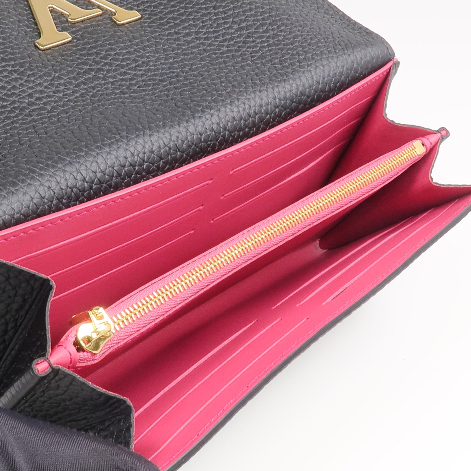 LOUIS VUITTON Taurillon Capucines Wallet金扣長錢包