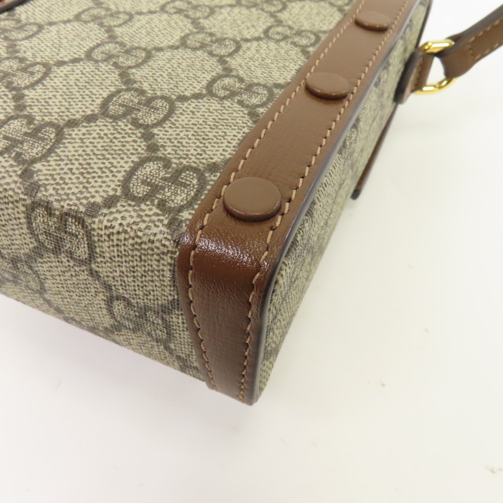 GUCCI 塗層帆布Shoulder Bag金扣肩背袋棕色