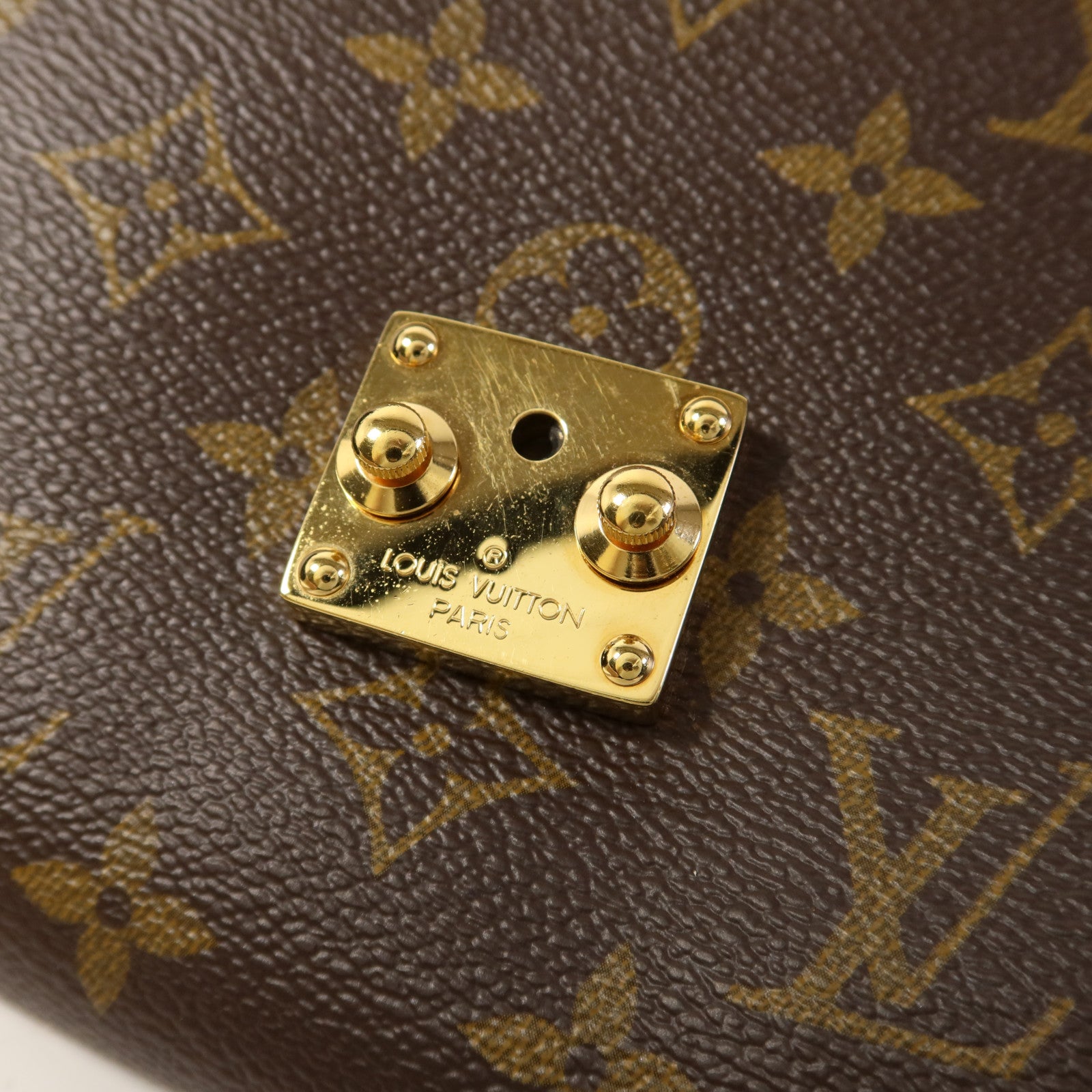 LOUIS VUITTON Monogram Pallas Chain金扣鏈帶肩背袋
