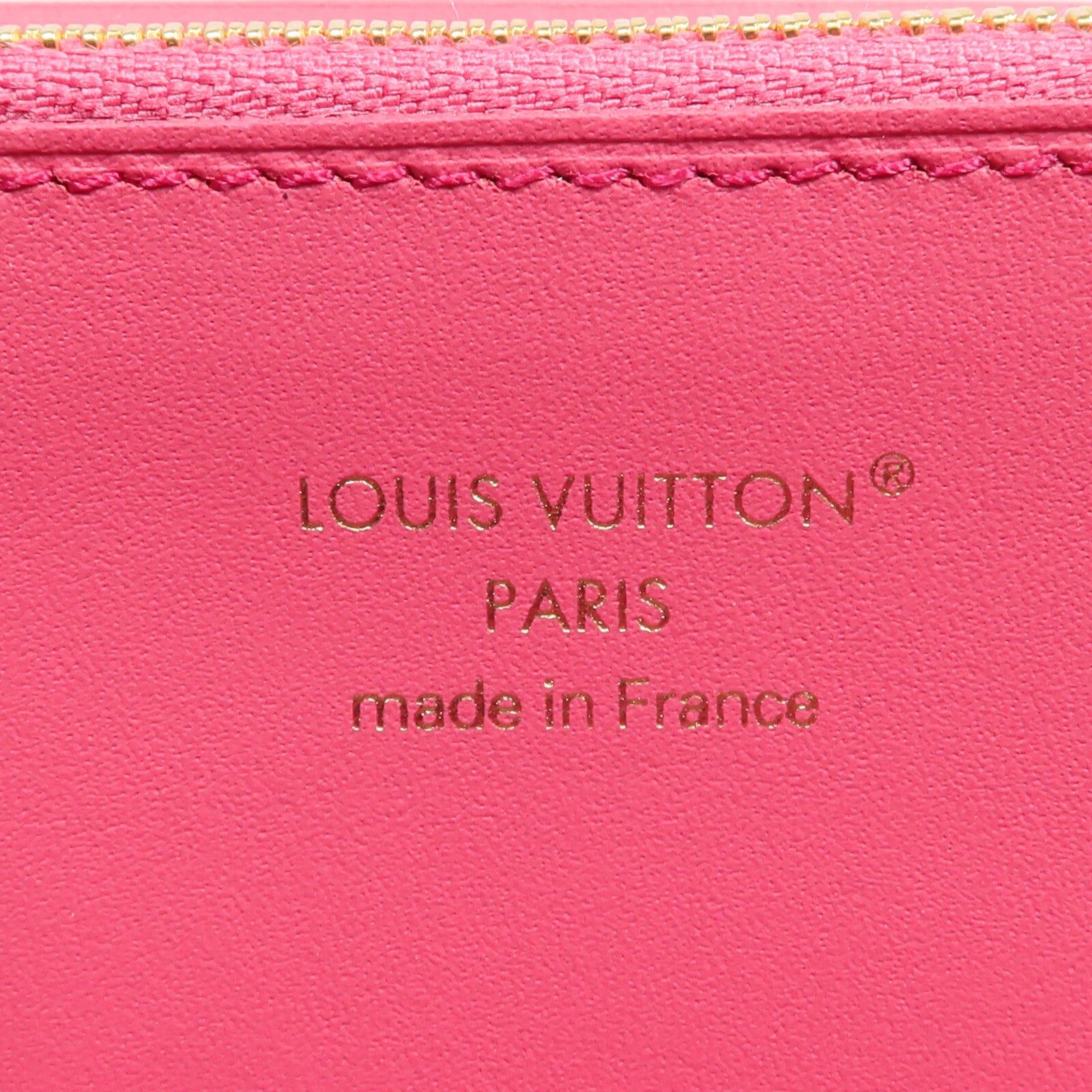 LOUIS VUITTON Taurillon Capucines Wallet金扣長錢包