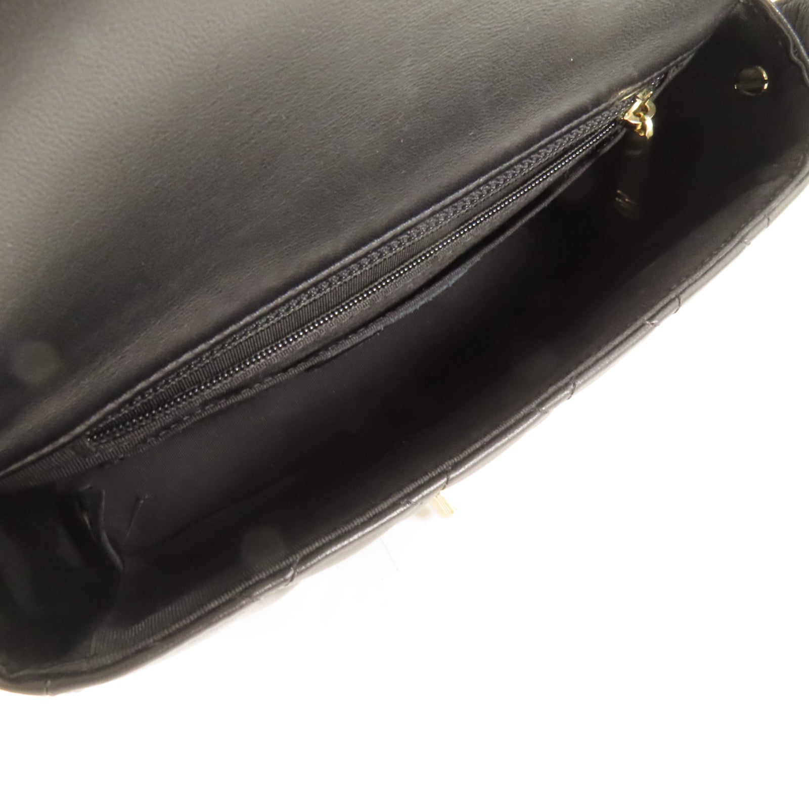 CHANEL 羊皮皮革Shoulder Bag金扣肩背袋