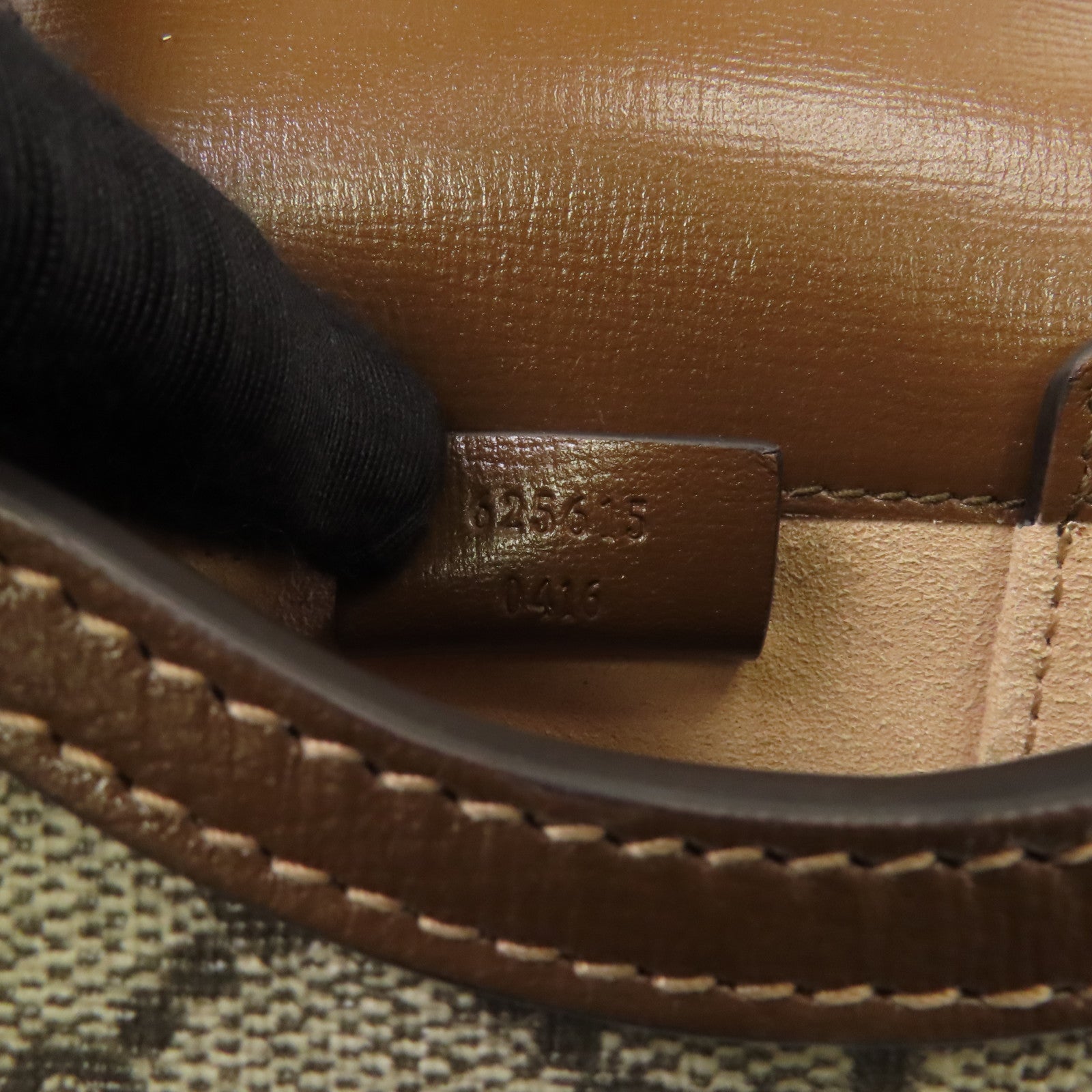GUCCI 塗層帆布Shoulder Bag金扣肩背袋棕色