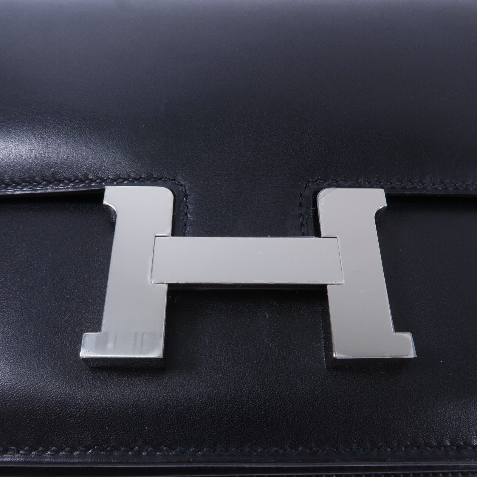 HERMES Evercalf皮革Constance Mini肩背袋Noir