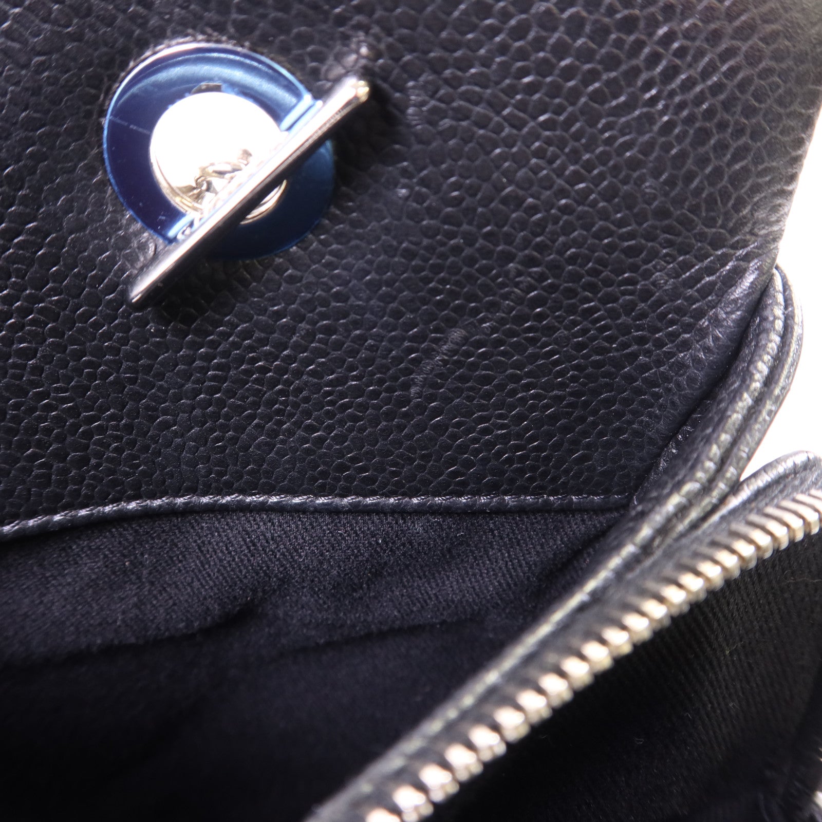 CHANEL 牛皮皮革Chain Shoulder銀扣鏈帶肩背袋