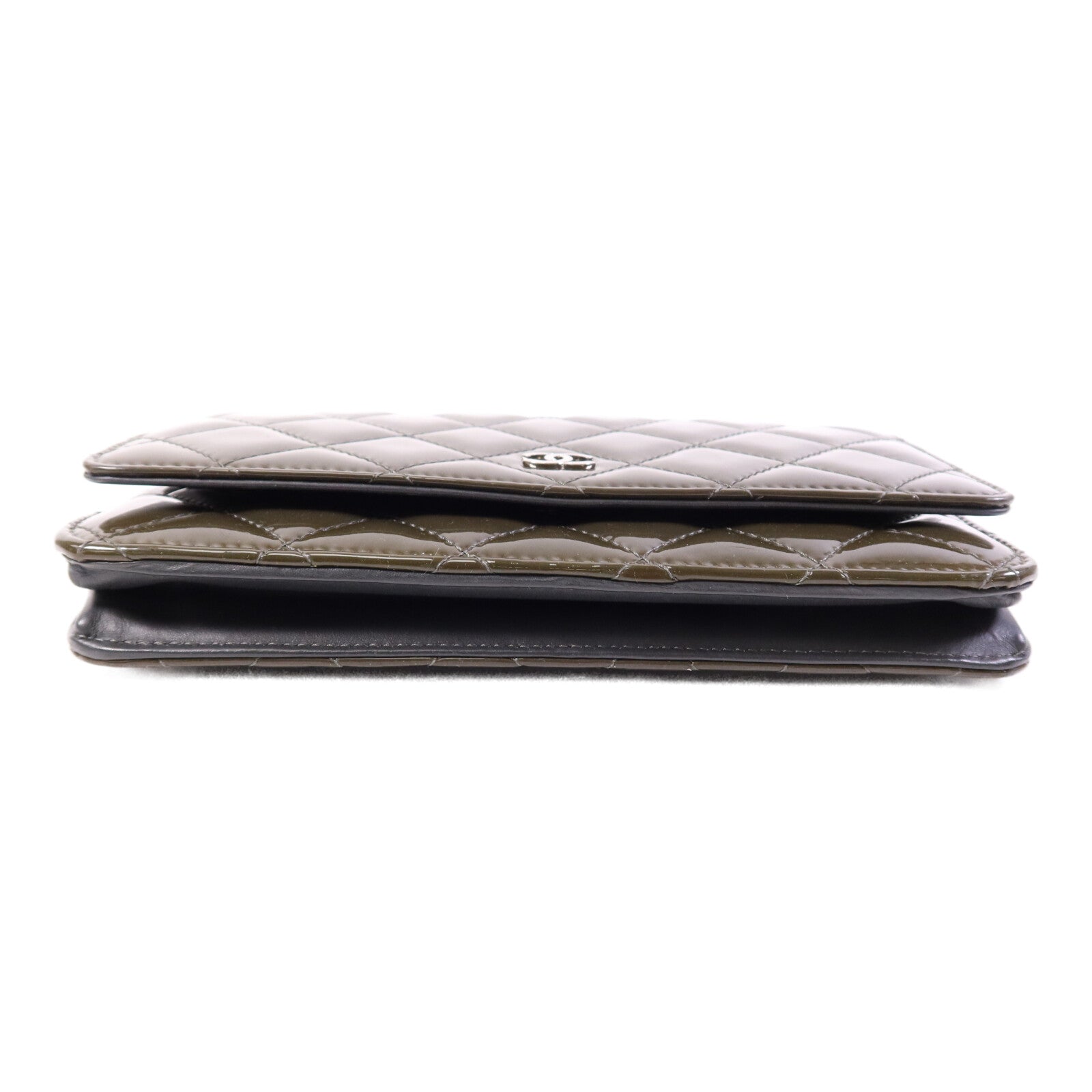 CHANEL 漆皮皮革WOC Wallet On Chain銀扣鏈帶肩背袋