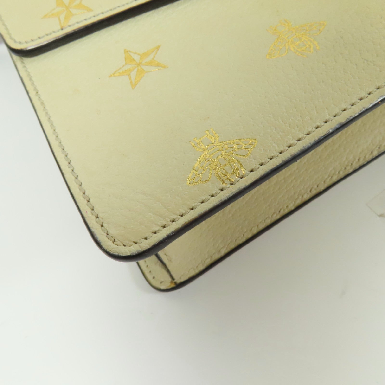 GUCCI 牛皮皮革Bee Star Sylvie金扣肩背袋