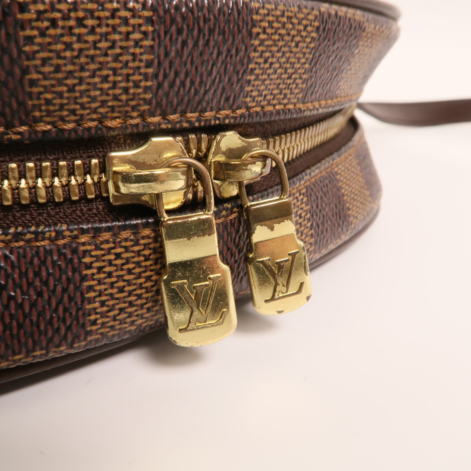 LOUIS VUITTON Damier Ipanema PM金扣肩背袋
