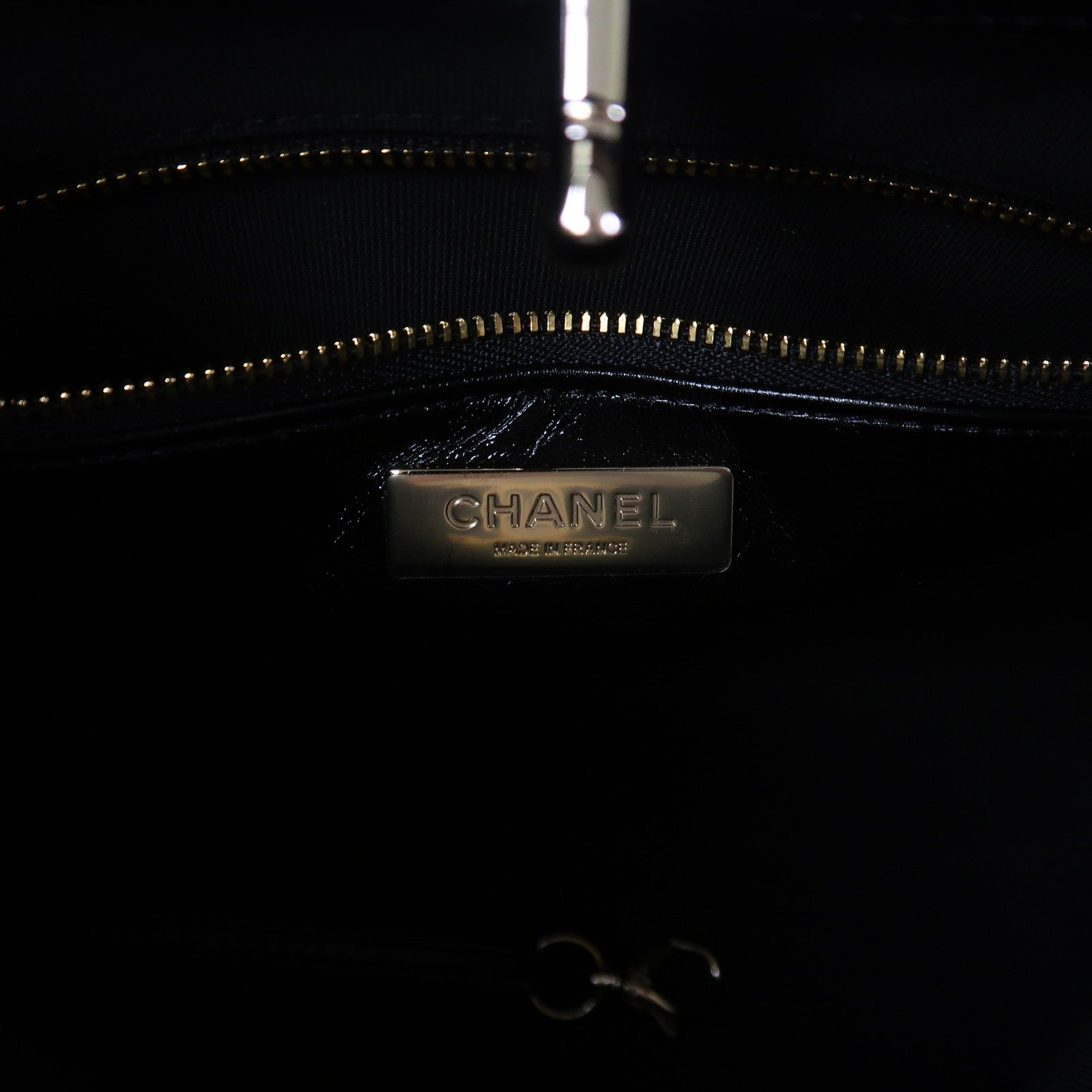 CHANEL 菱格牛皮皮革C31金扣手挽肩背兩用袋黑色