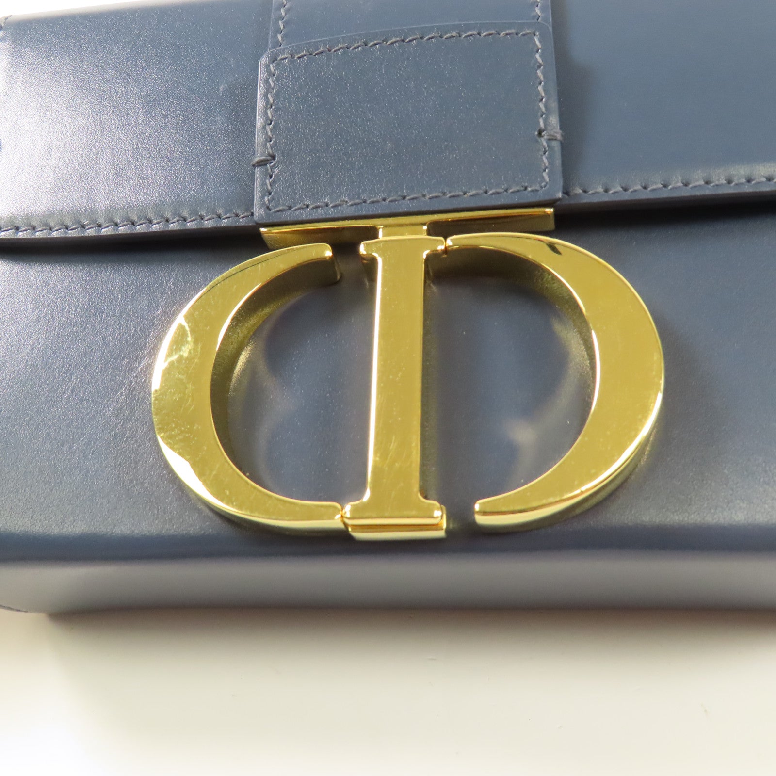 Dior 牛皮皮革30 Montaigne金扣肩背袋