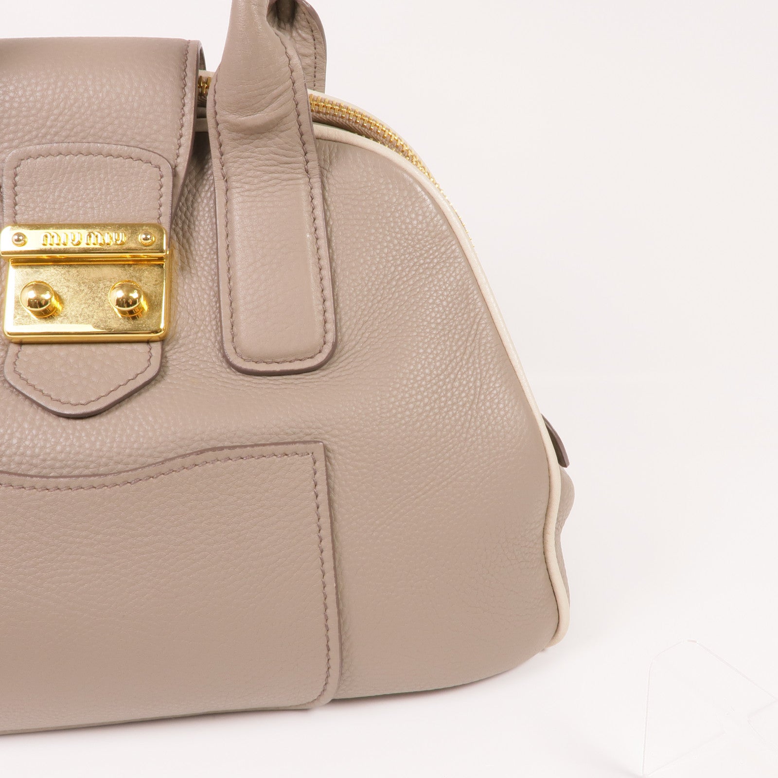 Miu Miu 牛皮皮革2 Way Shoulder金扣手挽肩背兩用袋