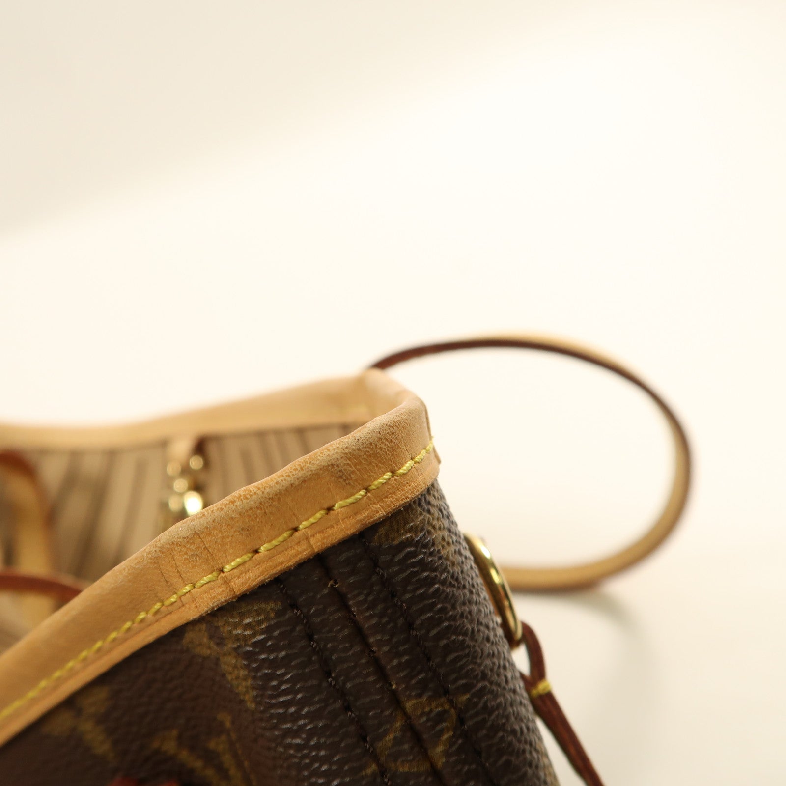 LOUIS VUITTON Monogram Neverfull PM金扣手挽袋啡色