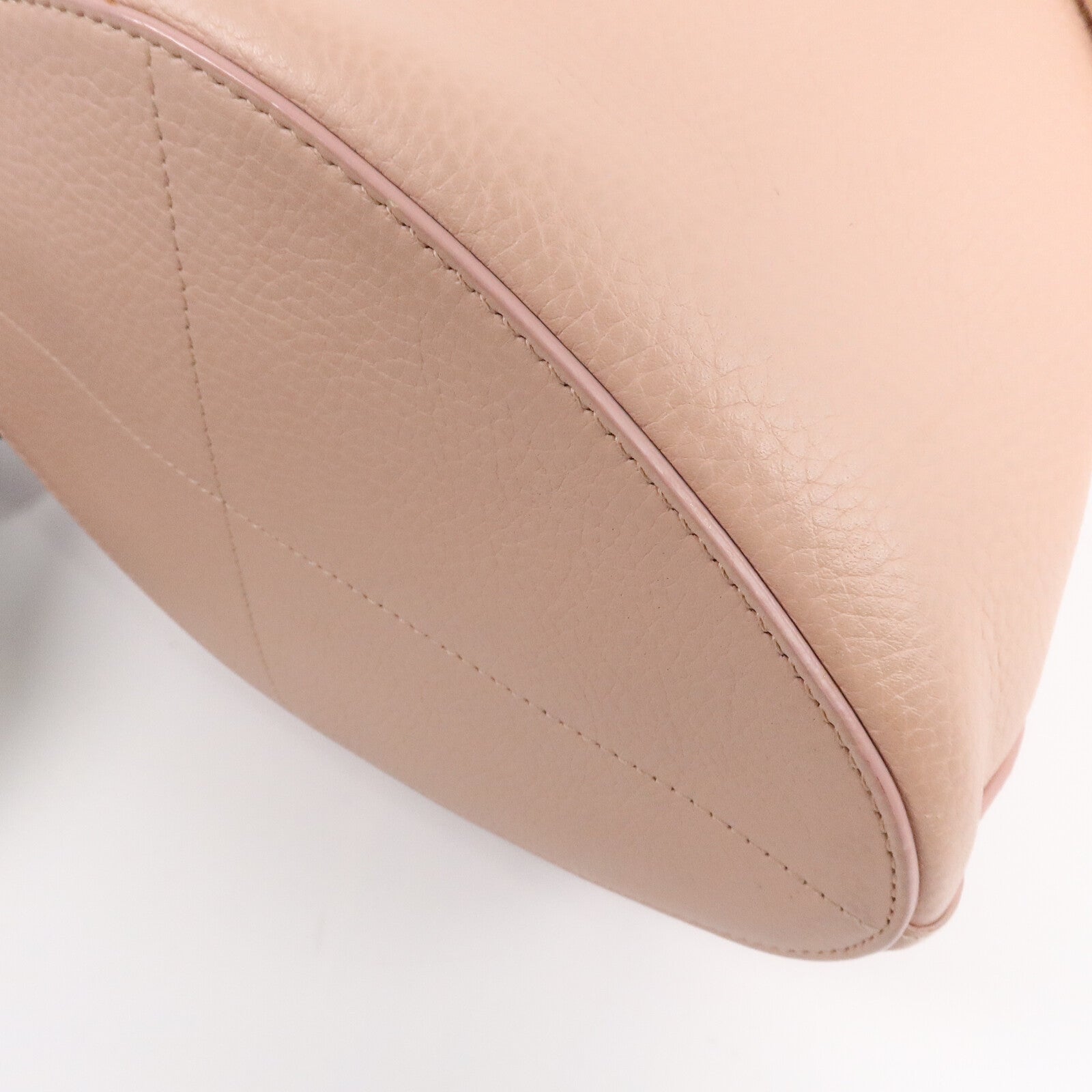 BURBERRY 牛皮皮革Drawstring Bucket Bag手挽肩背兩用袋