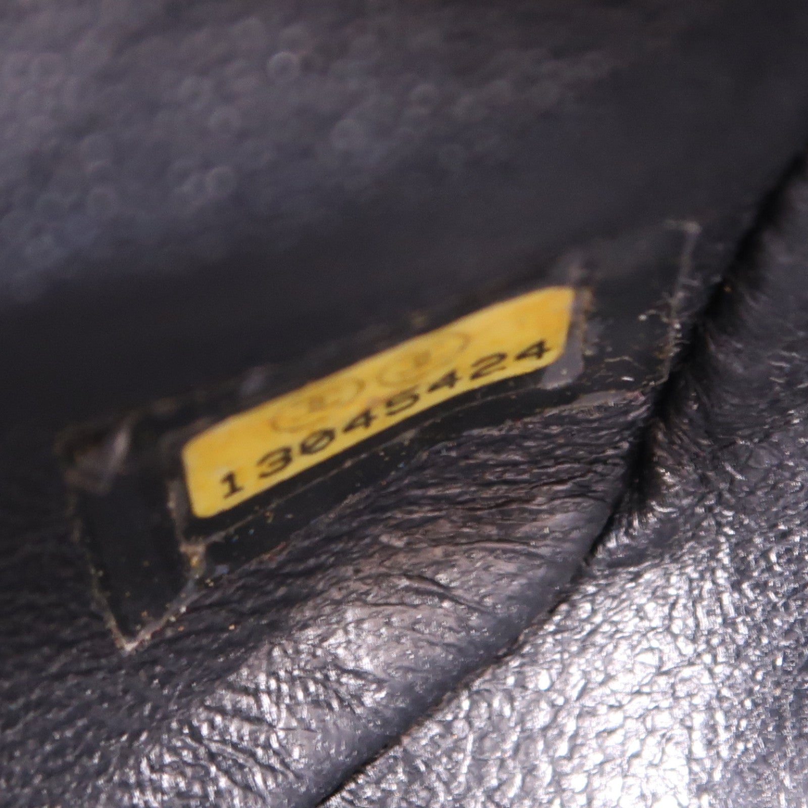 CHANEL 牛皮皮革Chain Shoulder銀扣鏈帶肩背袋