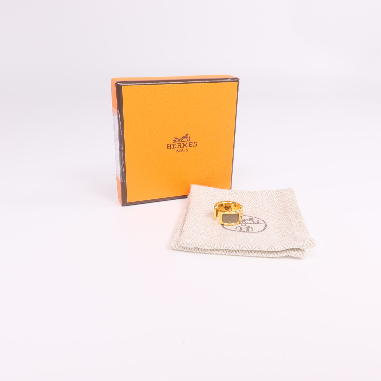 HERMES 【激減優惠】金屬/Madame皮革Olympe Ear Cuff耳夾