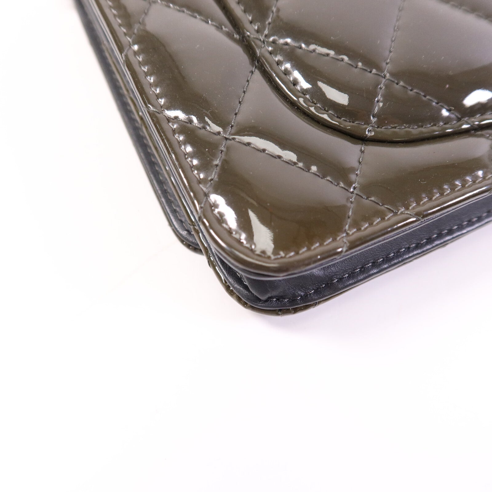 CHANEL 漆皮皮革WOC Wallet On Chain銀扣鏈帶肩背袋