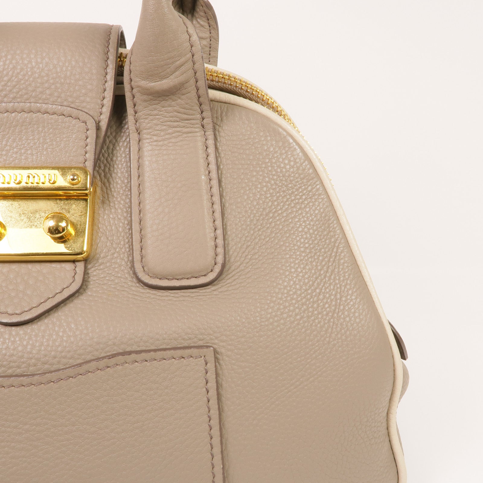 Miu Miu 牛皮皮革2 Way Shoulder金扣手挽肩背兩用袋