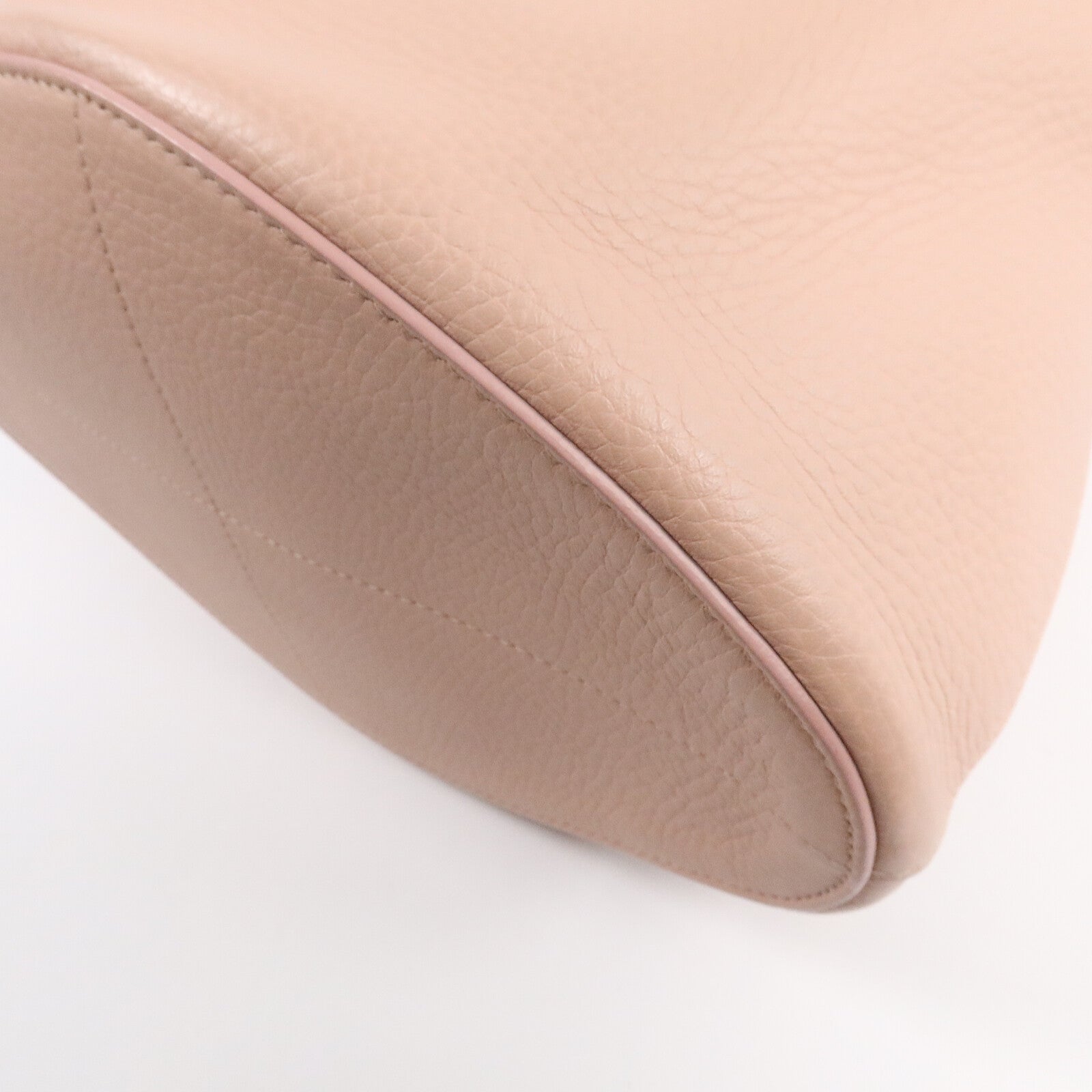 BURBERRY 牛皮皮革Drawstring Bucket Bag手挽肩背兩用袋