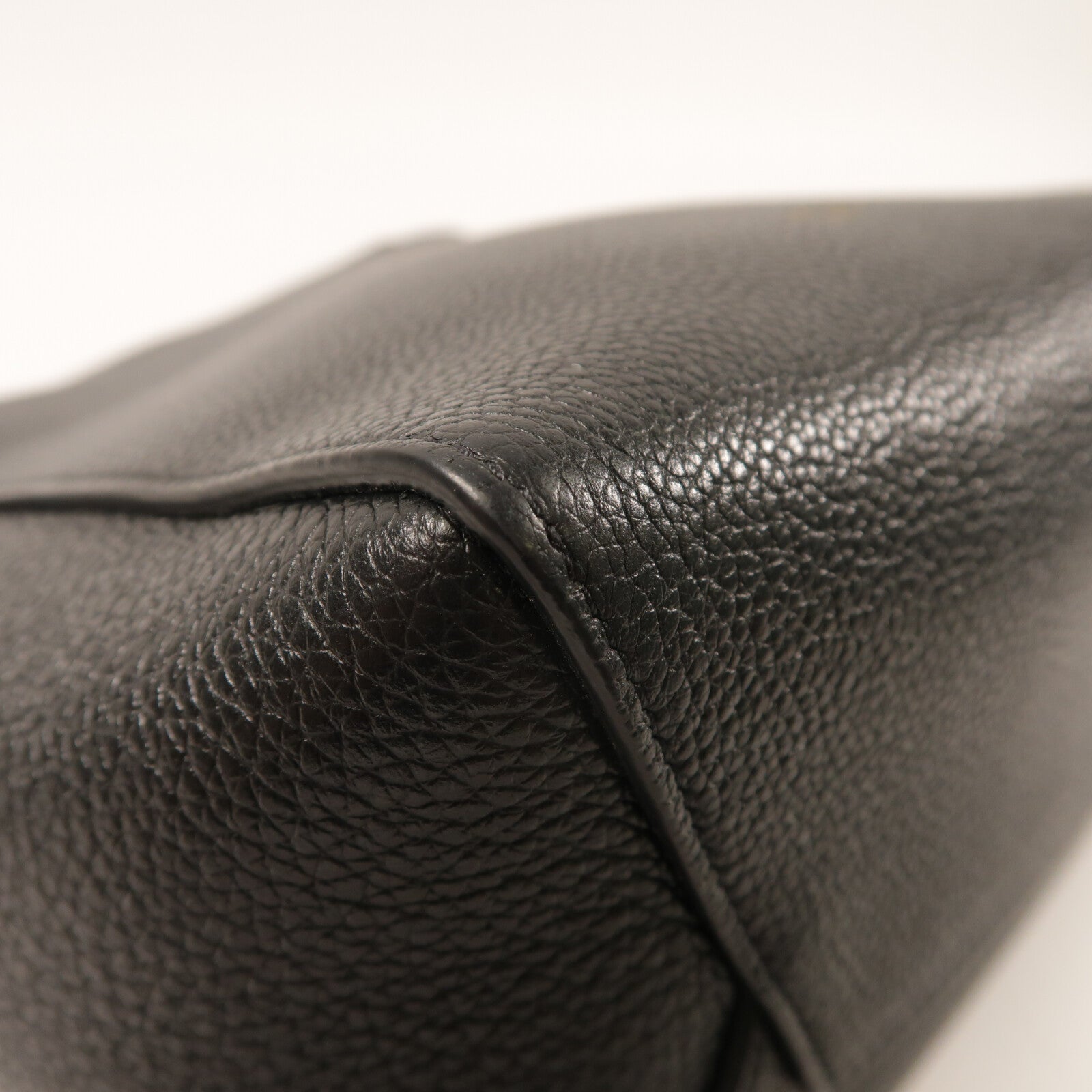 CELINE 牛皮皮革Sangle Bucket金扣肩背袋