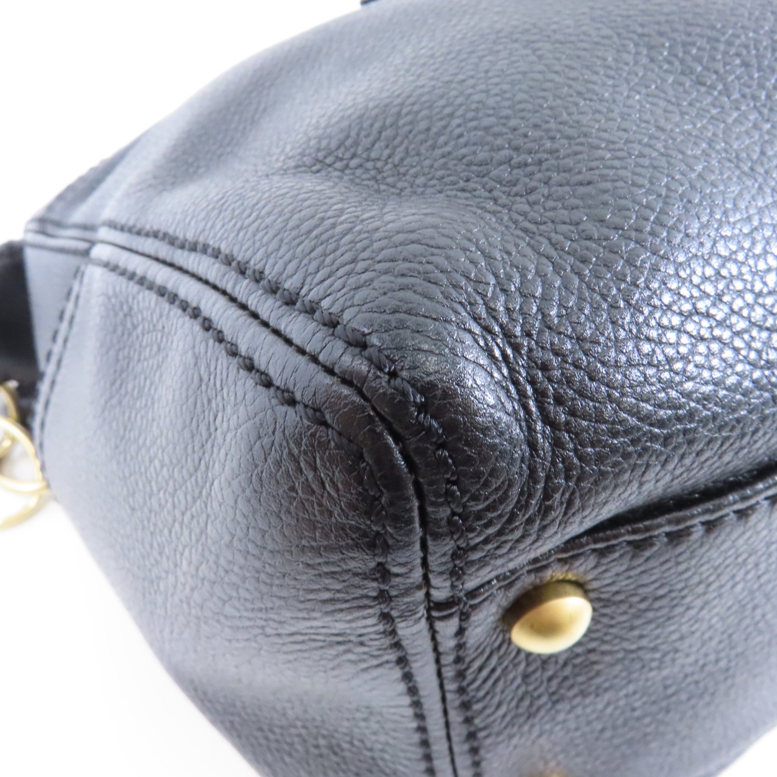 CHANEL 牛皮皮革Shoulder Bag金扣肩背袋黑色